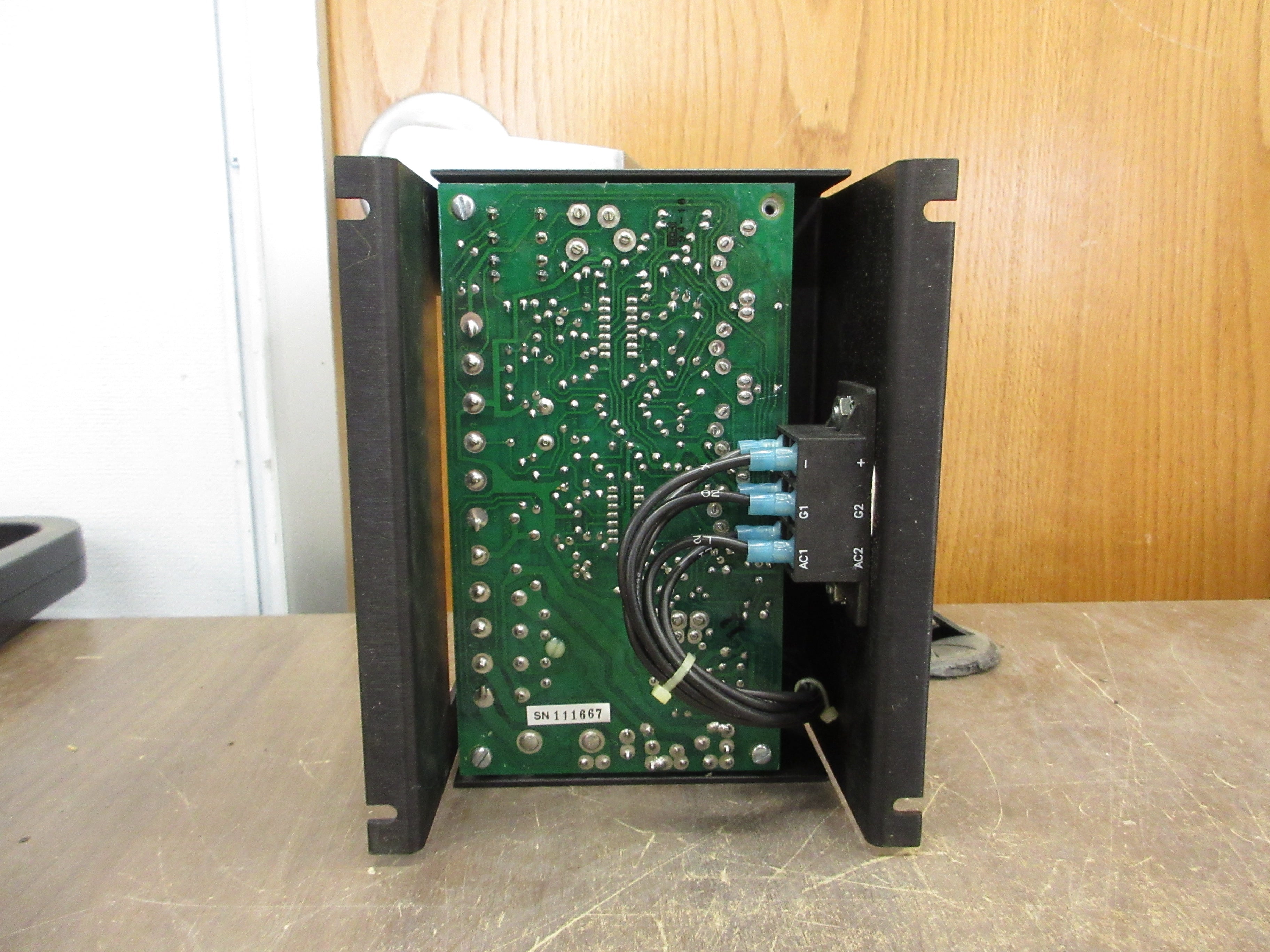 Extron DC Motor Control 100-10 1/4 to 3/4HP Armature: 90 VDC Field: 100 VDC