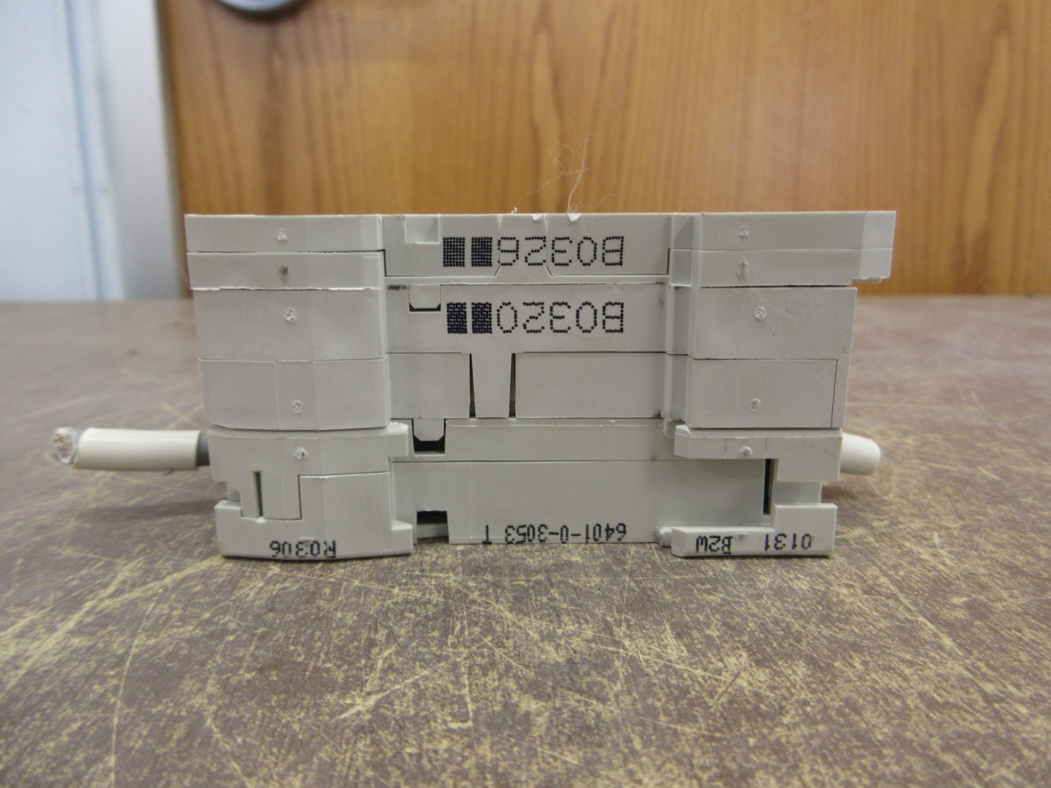 Merlin Gerin Multi 9 C60N Circuit Breaker 17417 30A 277V 1P w/ (2) Adder Poles