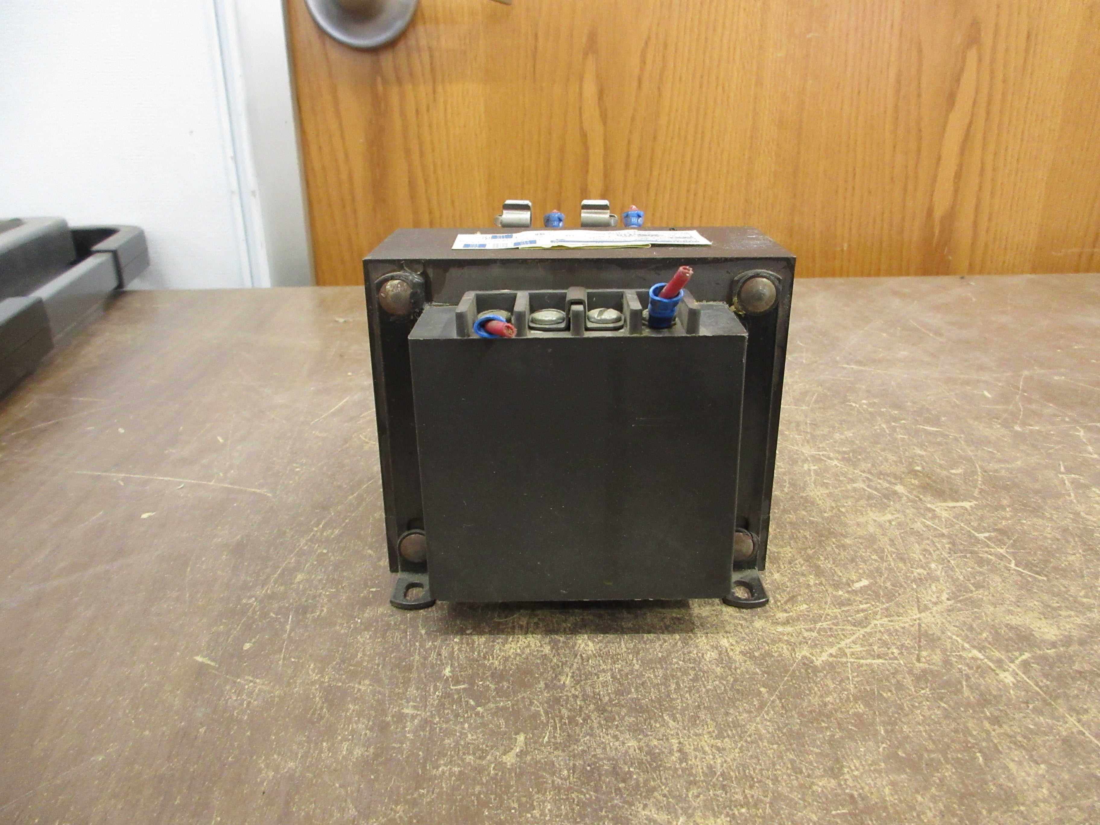 Gould ITE Transformer 2032-T10 0.250 kVA Pri: 230/460V Sec: 115V Used