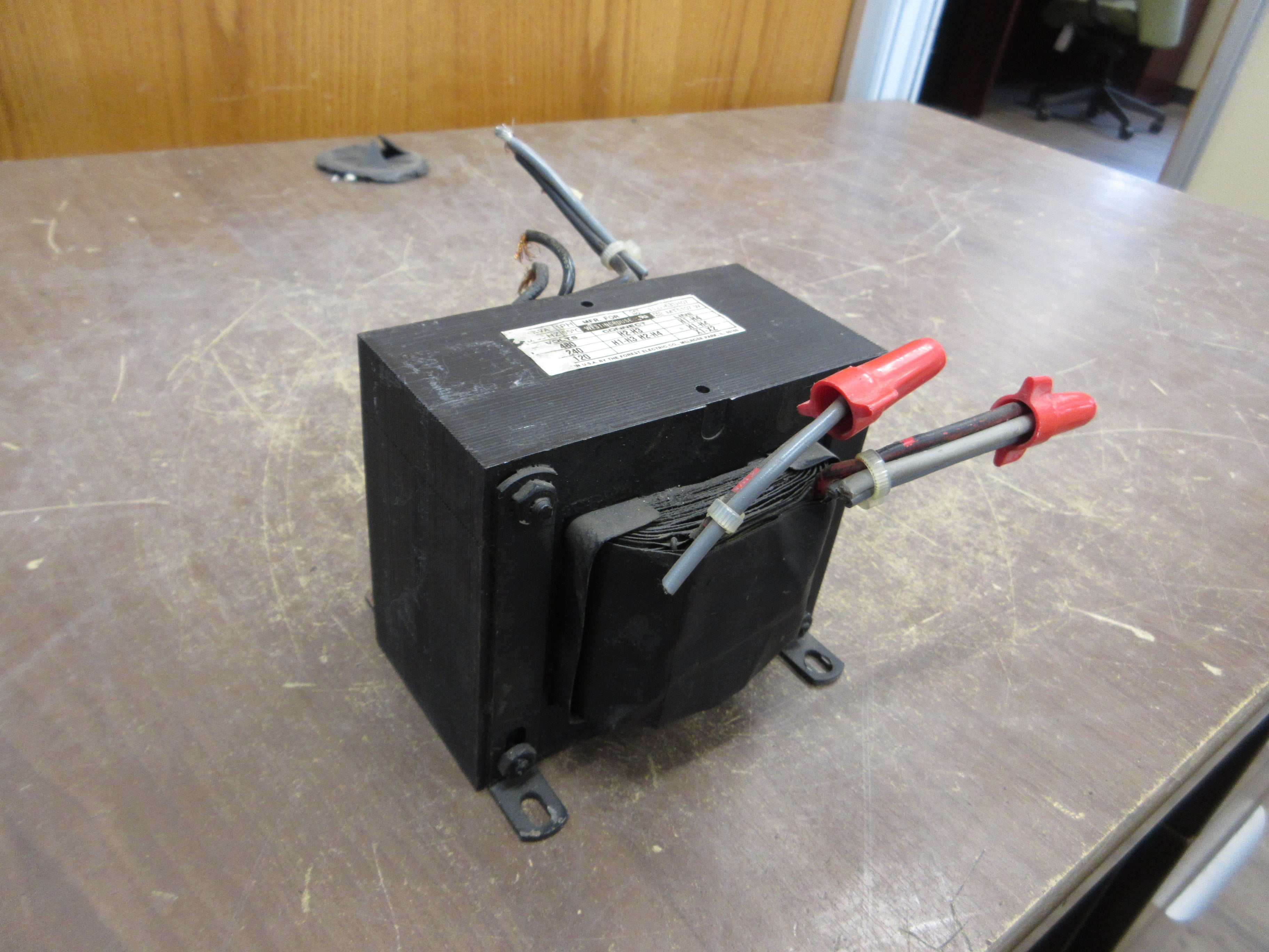 Westinghouse Transformer 112O631H07 300VA Pri: 240/480V Sec: 120V Used