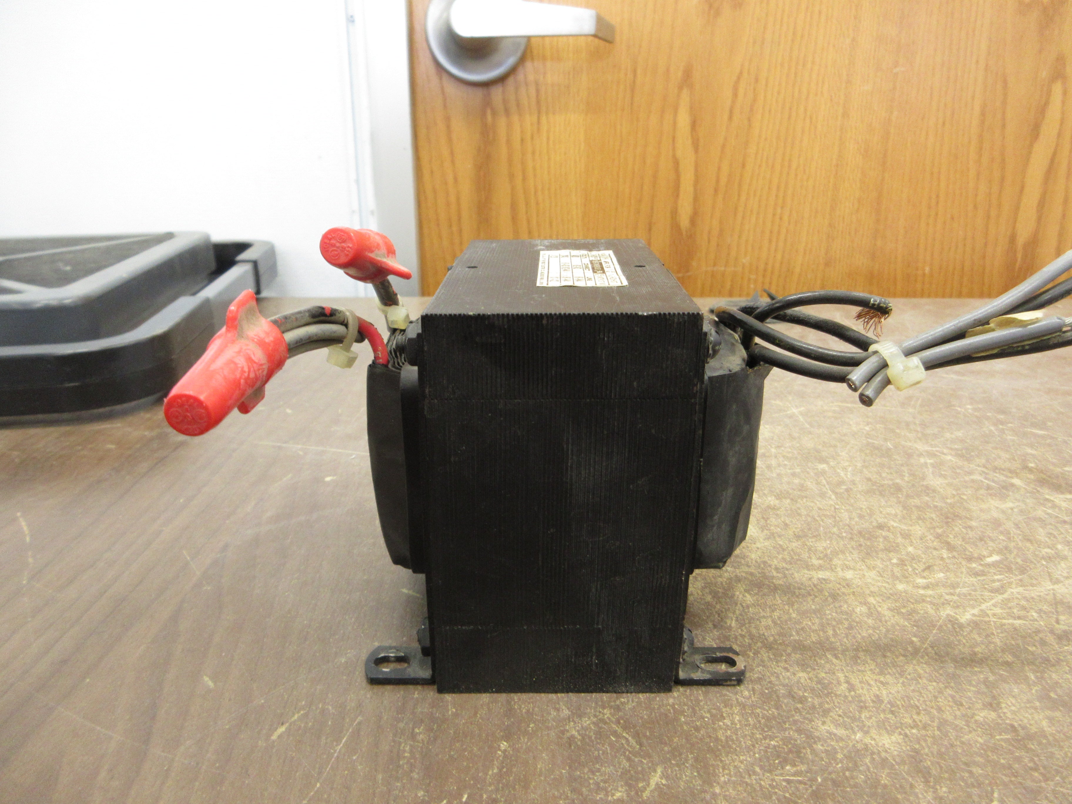Westinghouse Transformer 112O631H07 300VA Pri: 240/480V Sec: 120V Used