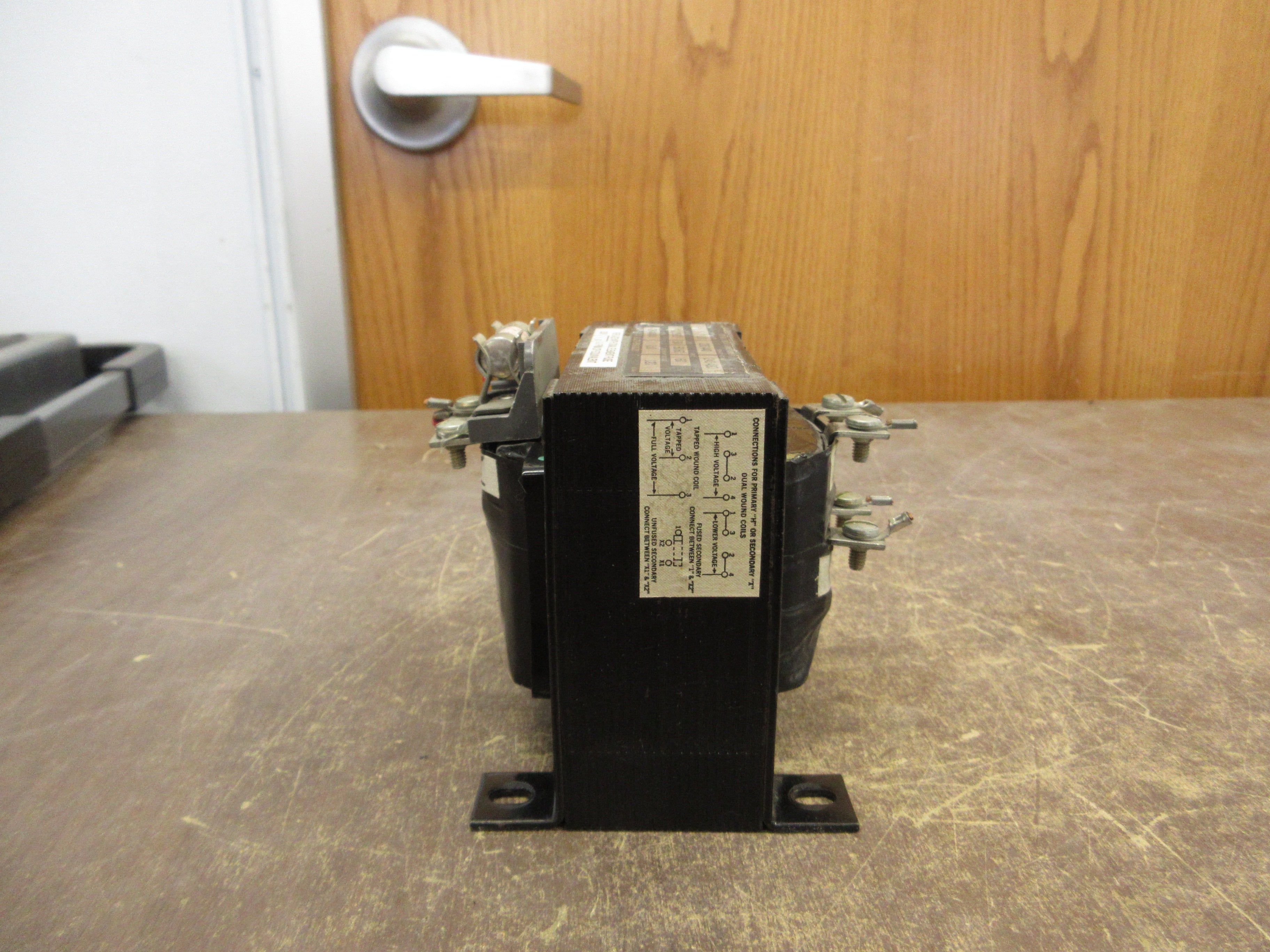 Allen-Bradley Control Transformer X-210922 0.200kVA Pri: 240/480V Sec: 120V Used
