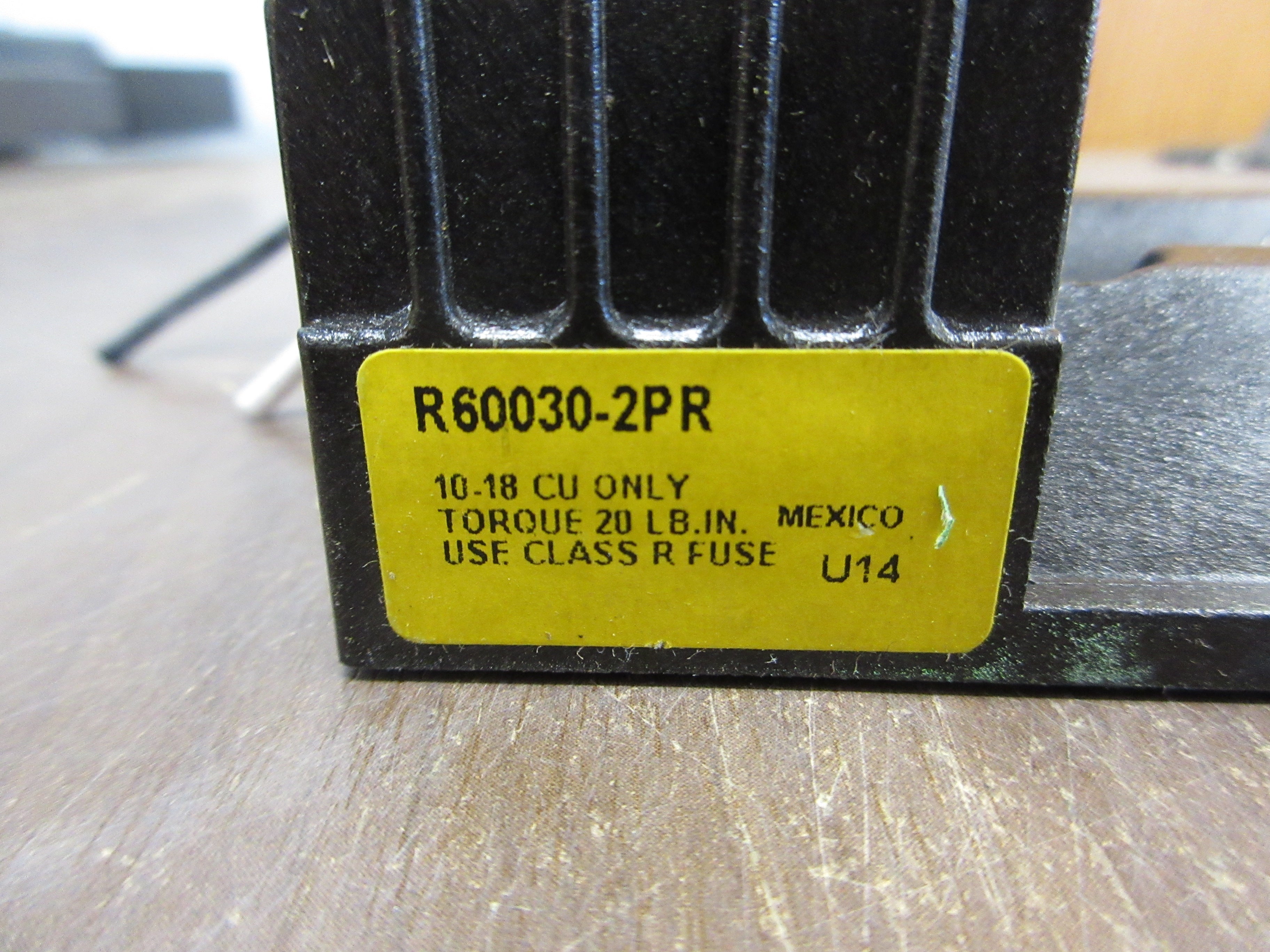 Buss Fuseholder R60030-2PR 30A 600V 2P *Lot of 2* Used