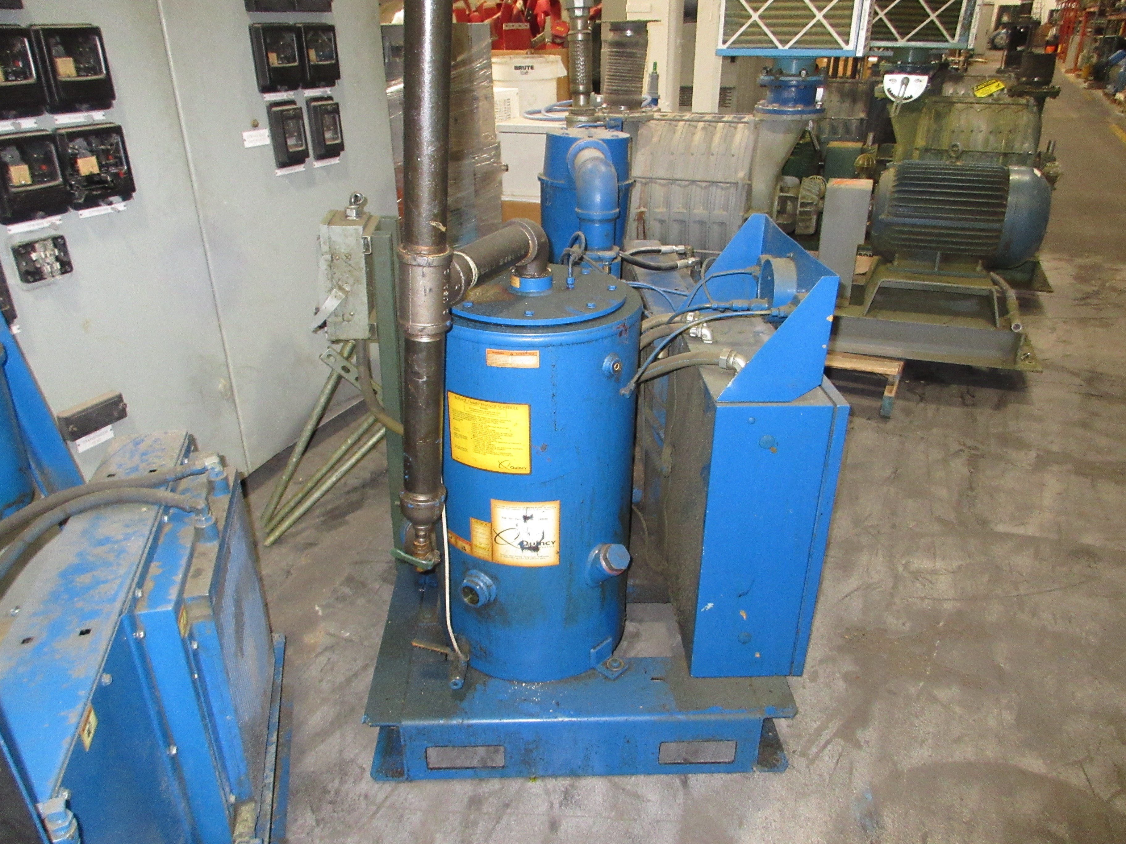 Quincy QSVB-15 Rotary Screw Vacuum Pump QSVB-1500017 15HP Weight: 980 LBS Used