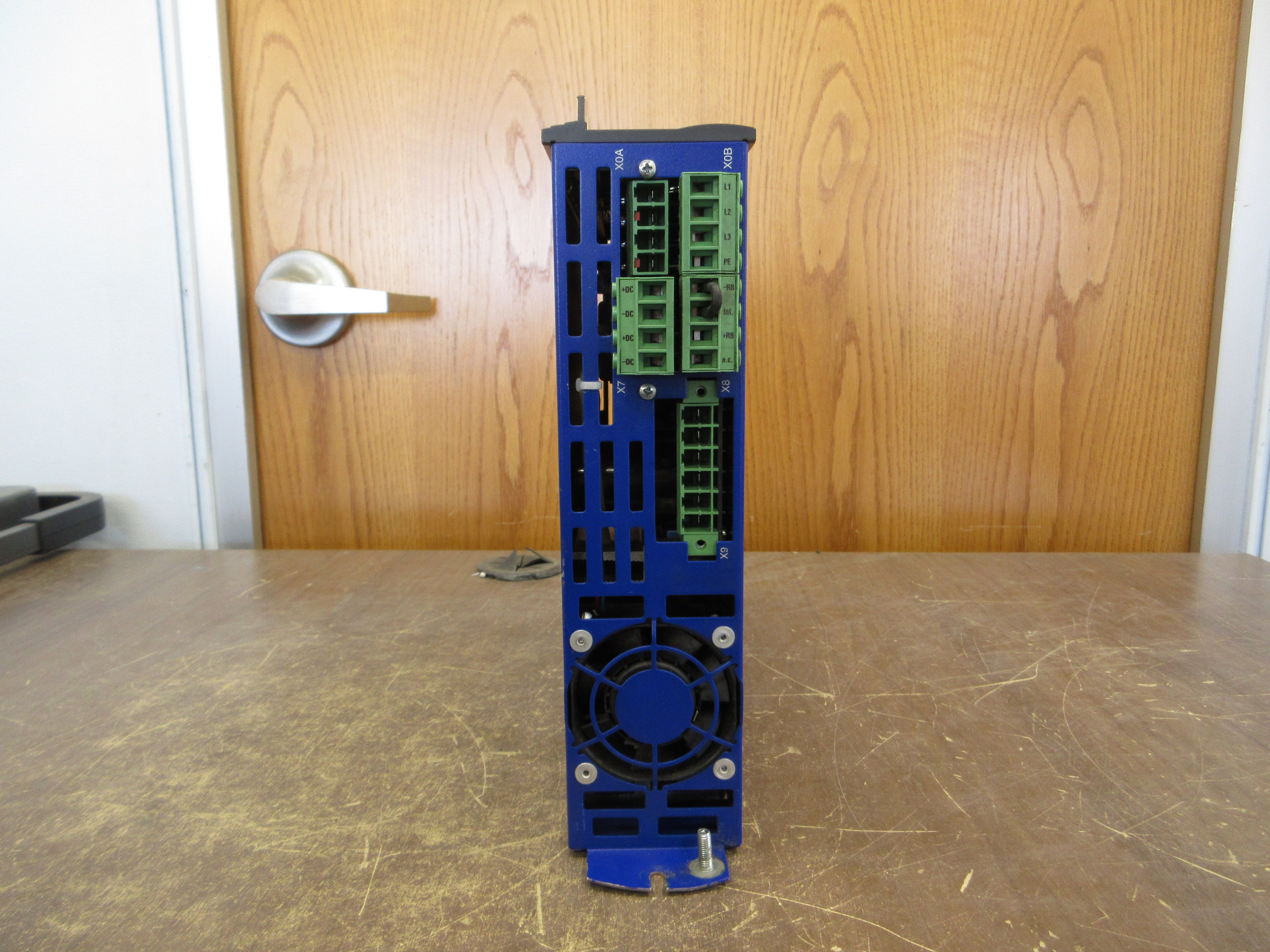 Kollmorgen Servostar 610-AS Servo Drive S61001-PB 7kVA 3Ph 230-480V 10A Used