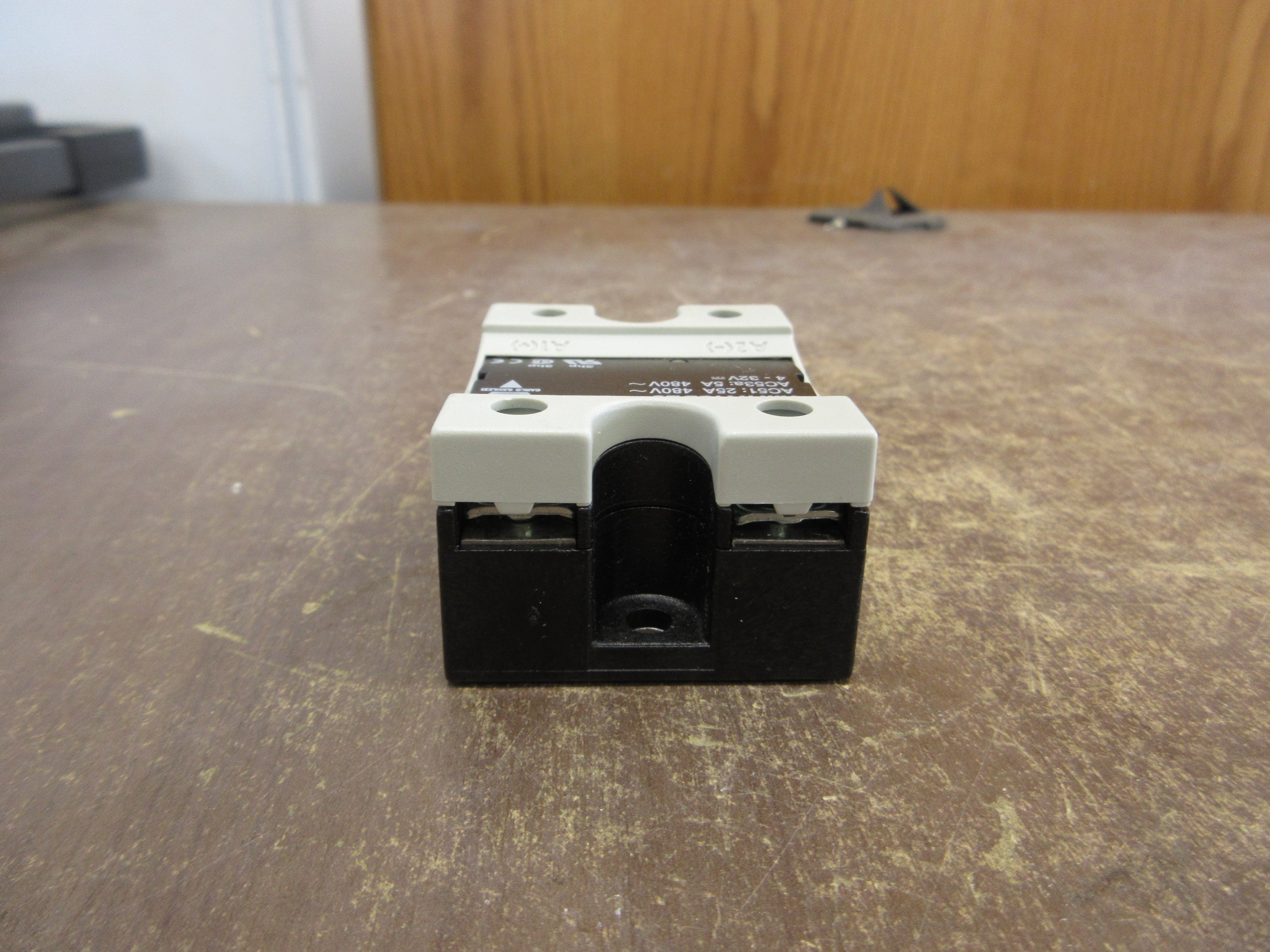 Carlo Gavazzi Solid-State Relay RN1A48D25 480V 25A New Surplus