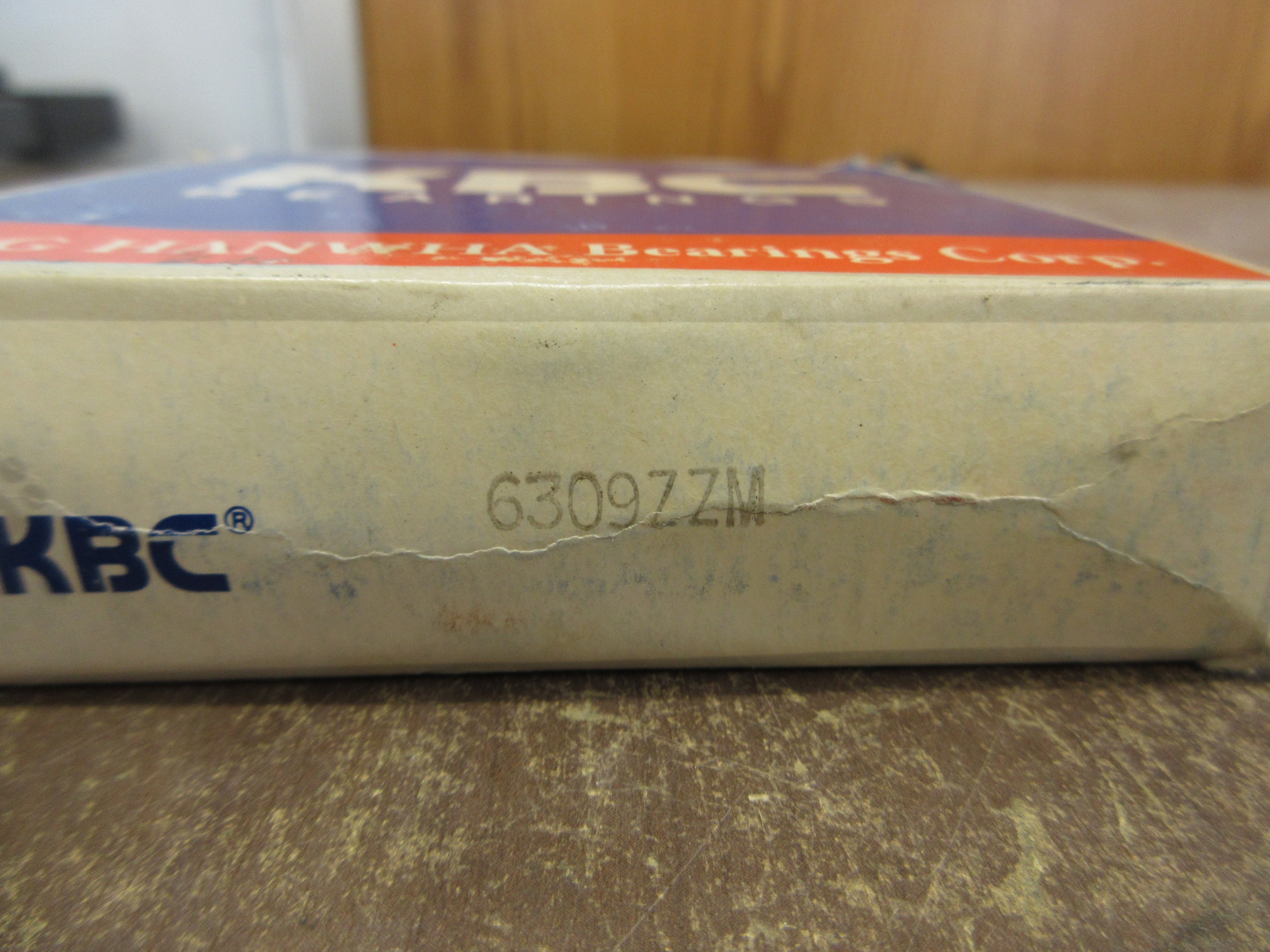 KBC Bearing 6309ZZM New Surplus