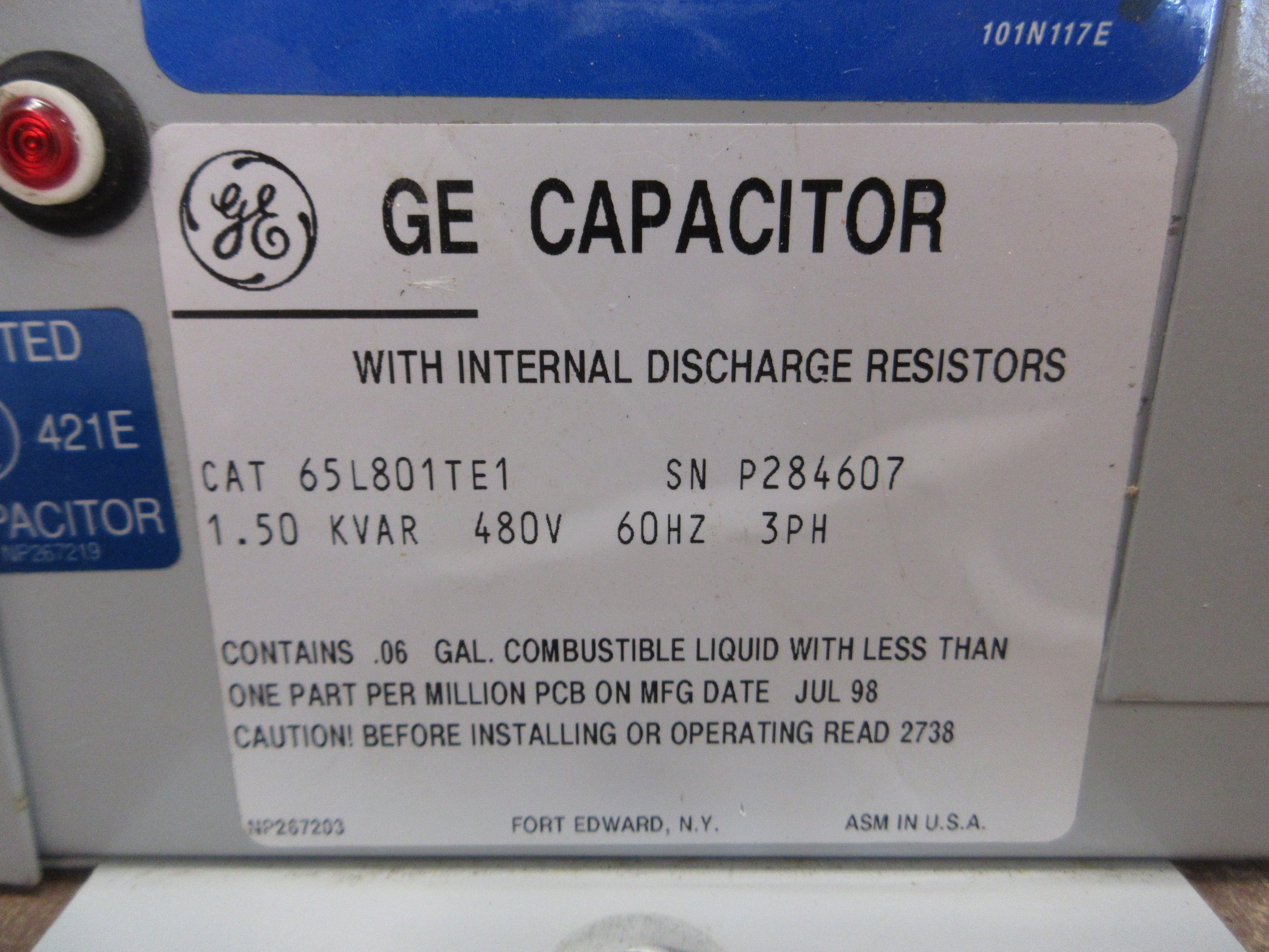 GE Capacitor 65L801TE1 1.5kVAR 480V 60Hz 3Ph *Broken Mounting Foot* Used
