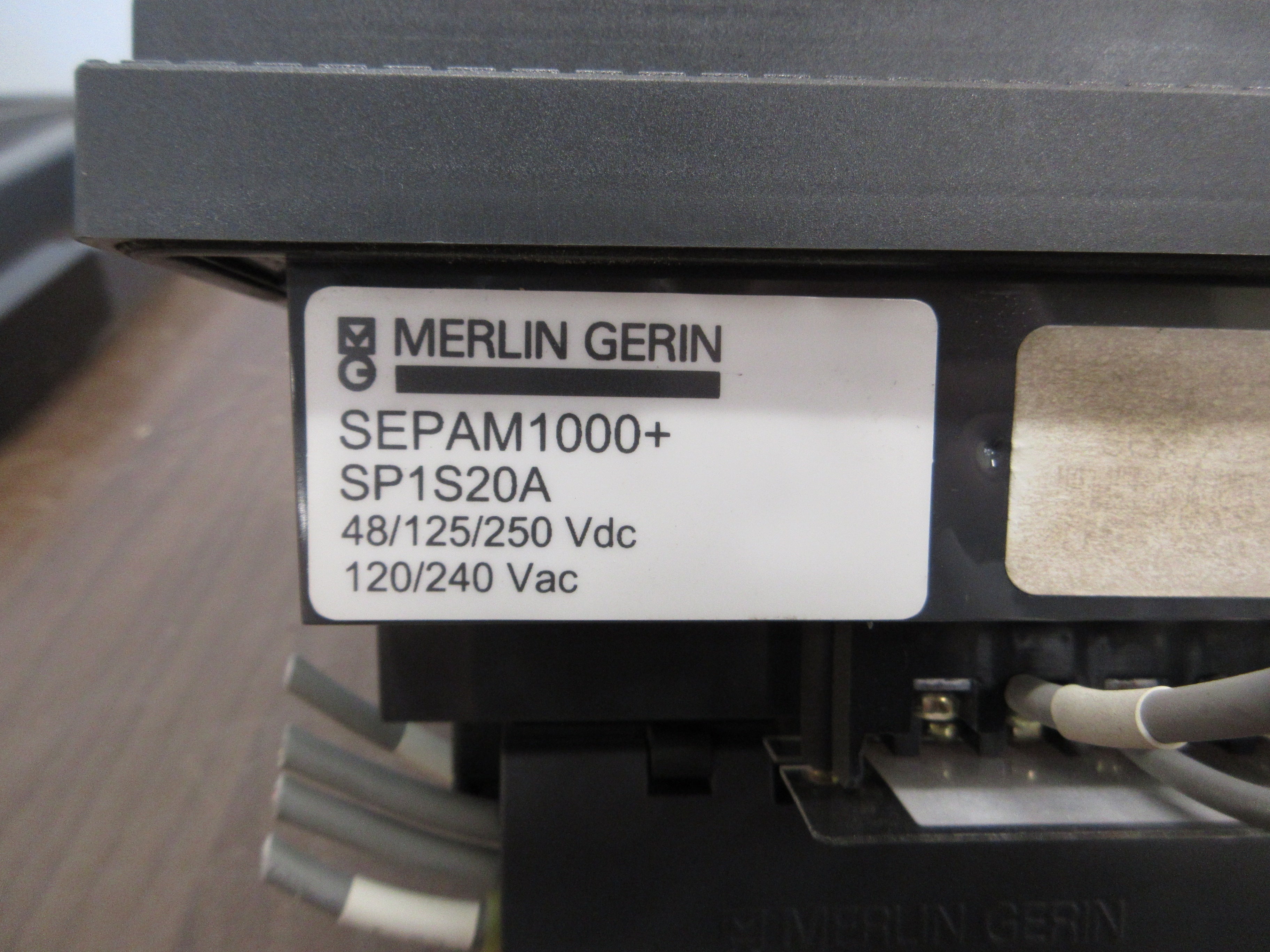 Merlin Gerin Sepam 1000+ Substation Module SP1S20A 48/125/250VDC 120/240VAC Used