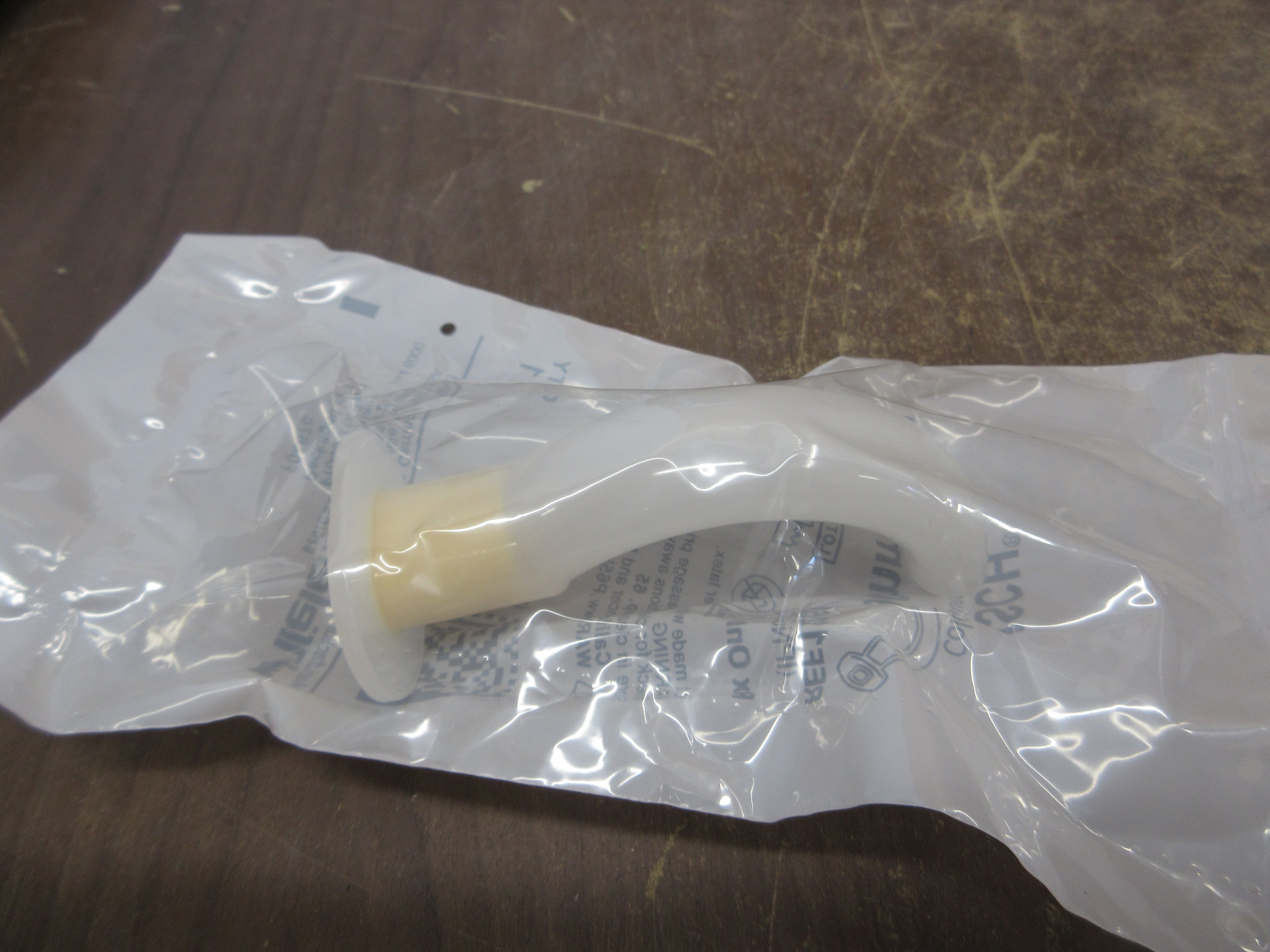 Teleflex Rusch Color Coded Guedel Airway 122690 Size 4 90mm *Box of 50*
