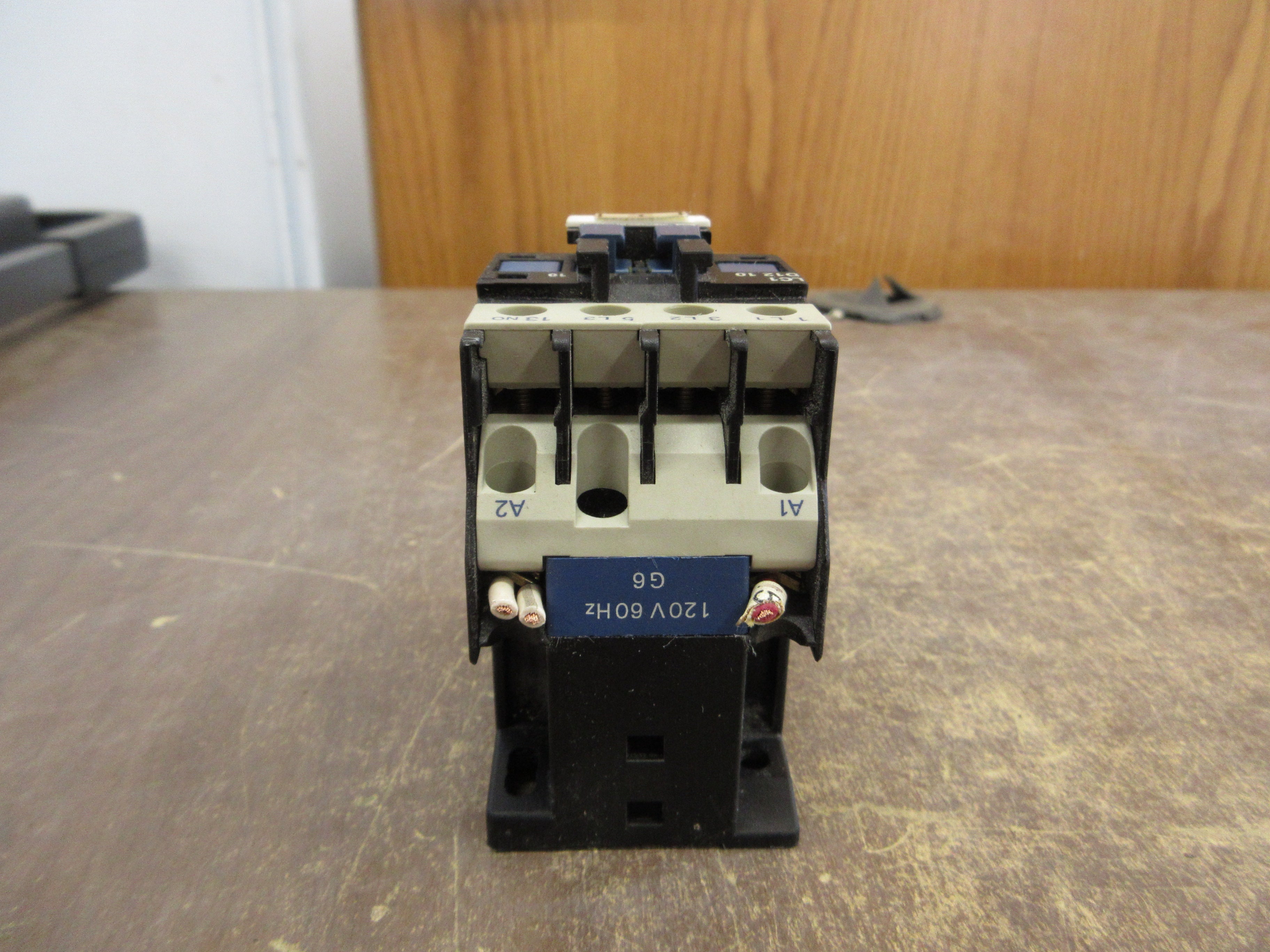 Telemecanique Contactor LC1 D12 10 120V Coil 25A 600V Used