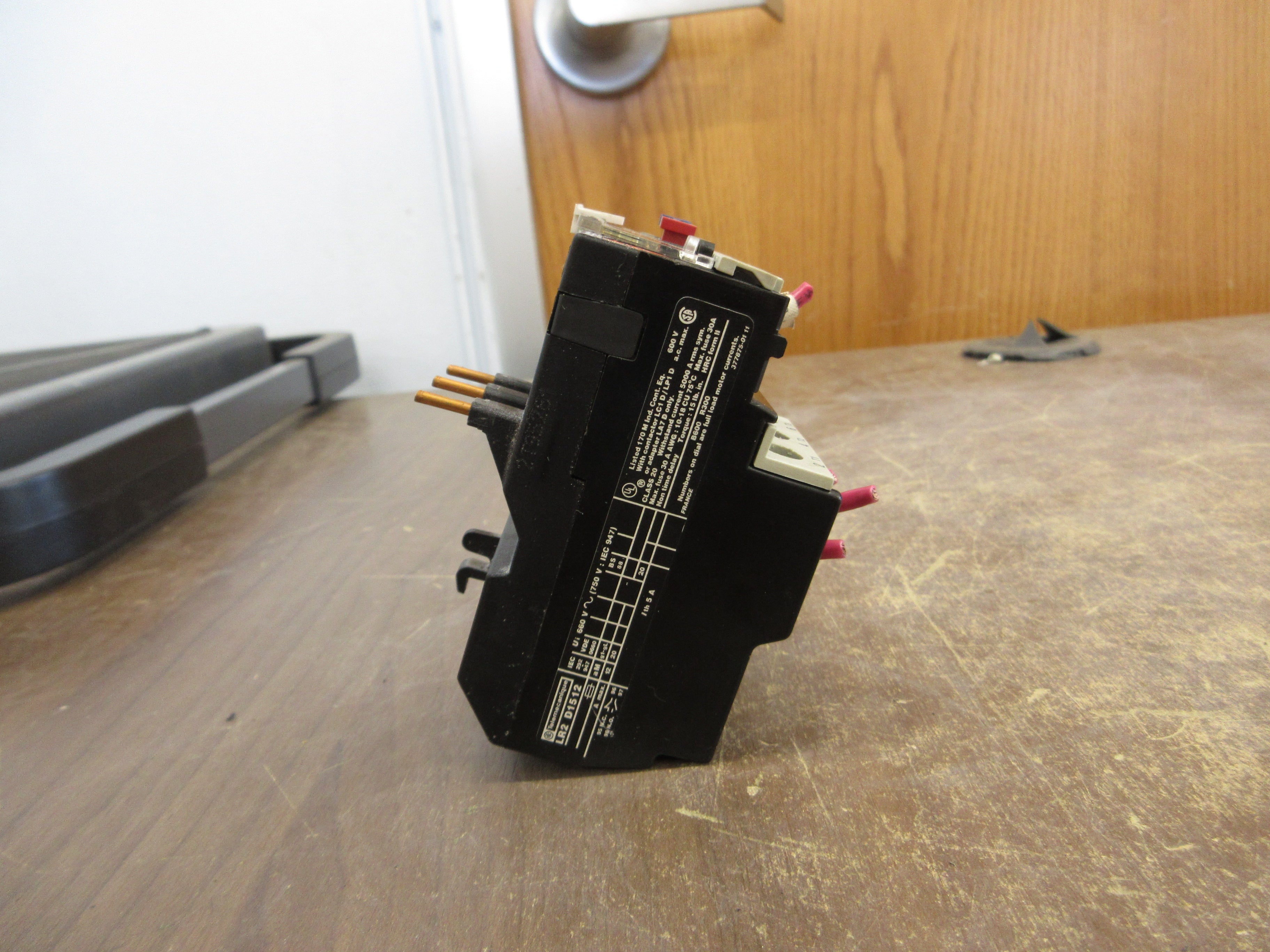 Telemecanique Solid State Overload LR2 D1512 Trip: 5.5-8A Used