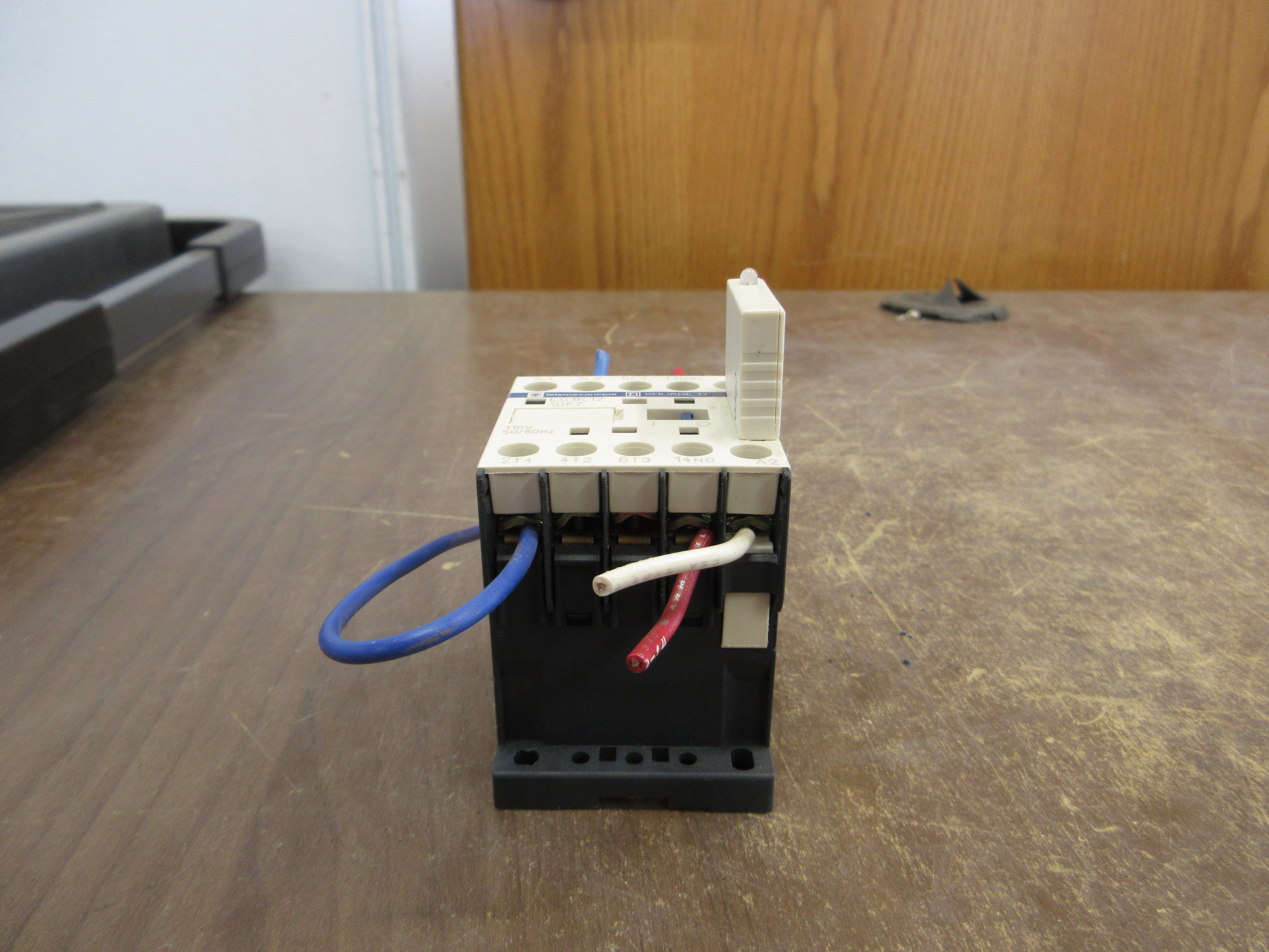 Telemecanique Contactor LC1K12 10F7 110V Coil 20A 600V Used