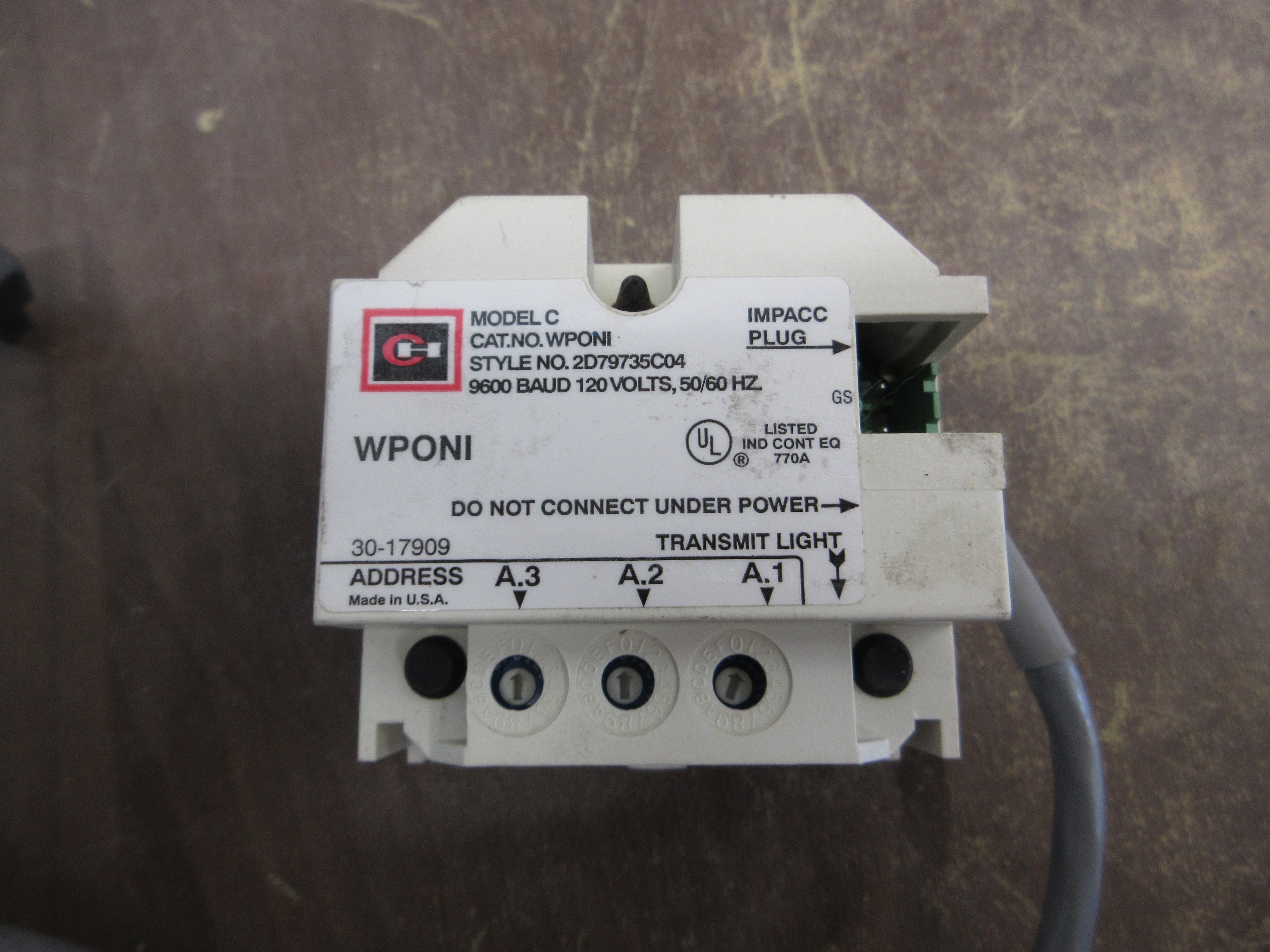 Cutler-Hammer WPONI Module 2D79735C04 Model C 120V 50/60Hz 9600 BAUD Used