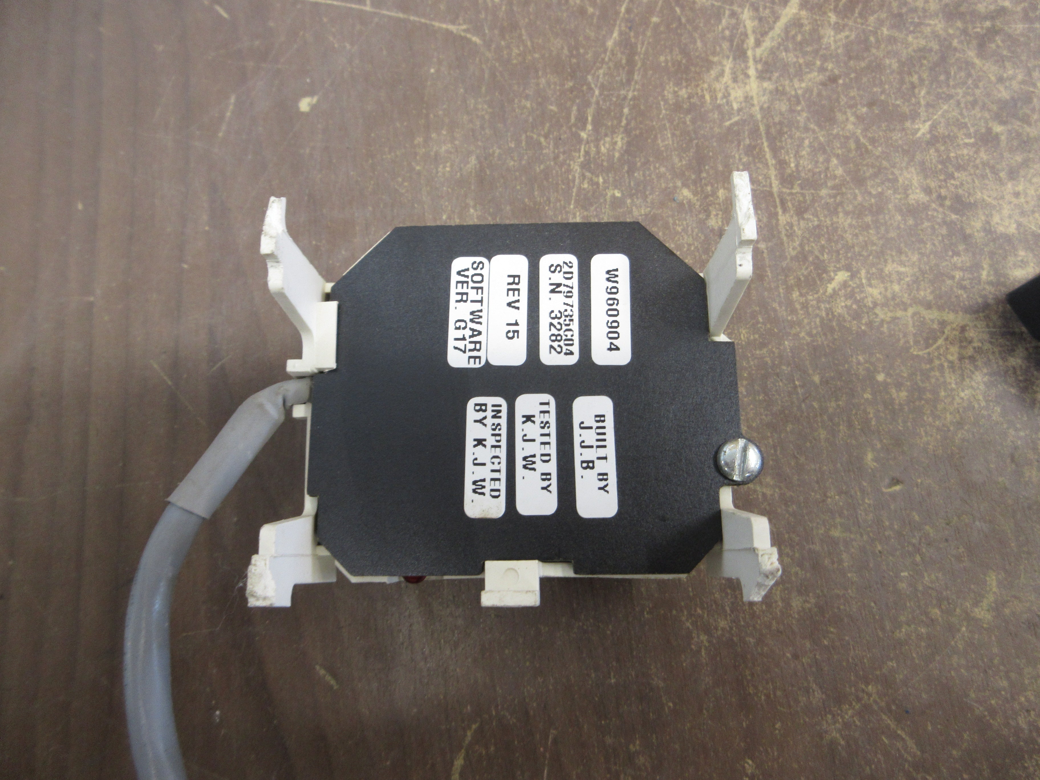 Cutler-Hammer WPONI Module 2D79735C04 Model C 120V 50/60Hz 9600 BAUD Used