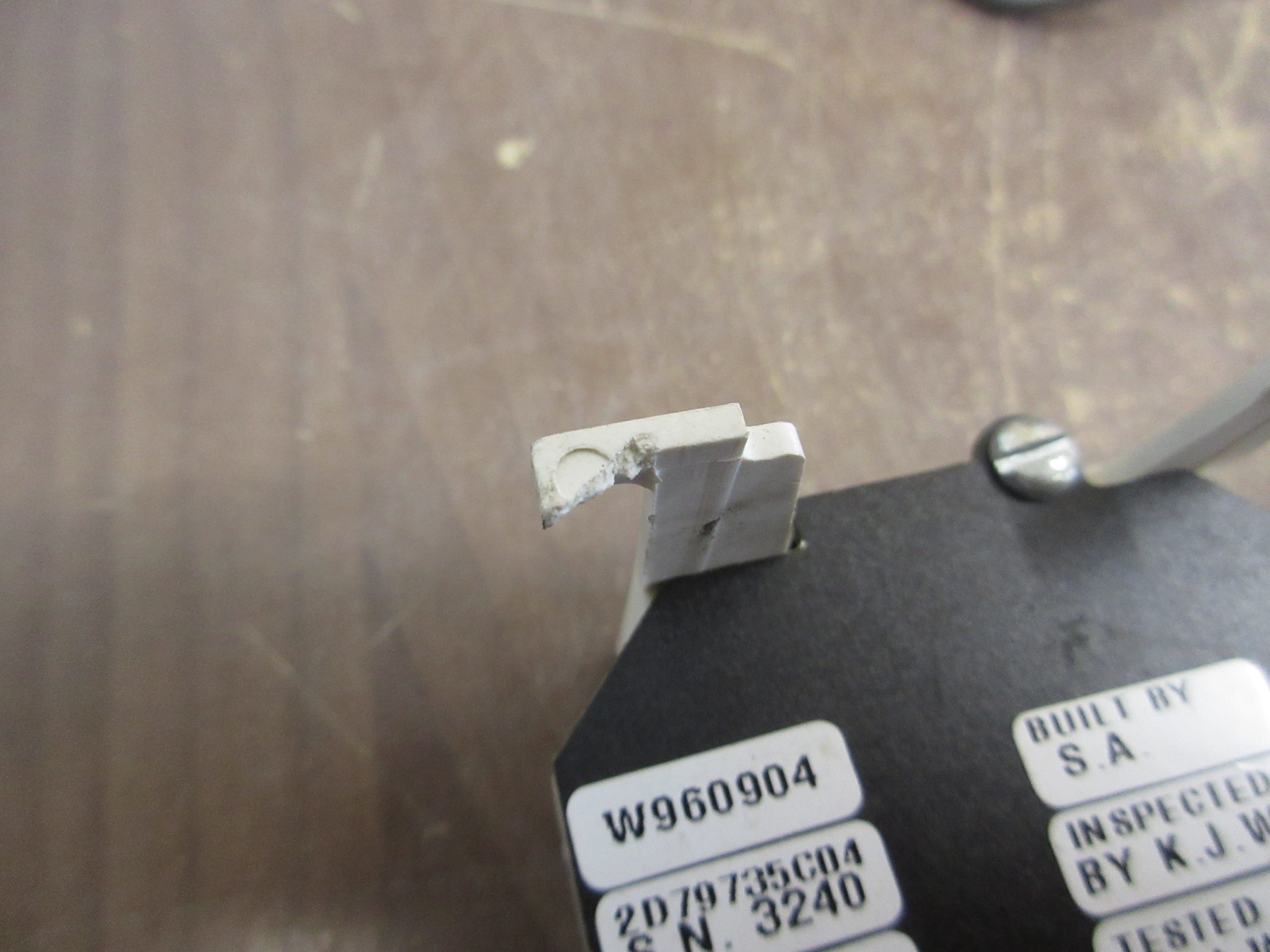 Cutler-Hammer WPONI Module 2D79735C04 Model C 120V 50/60Hz 9600 BAUD Used