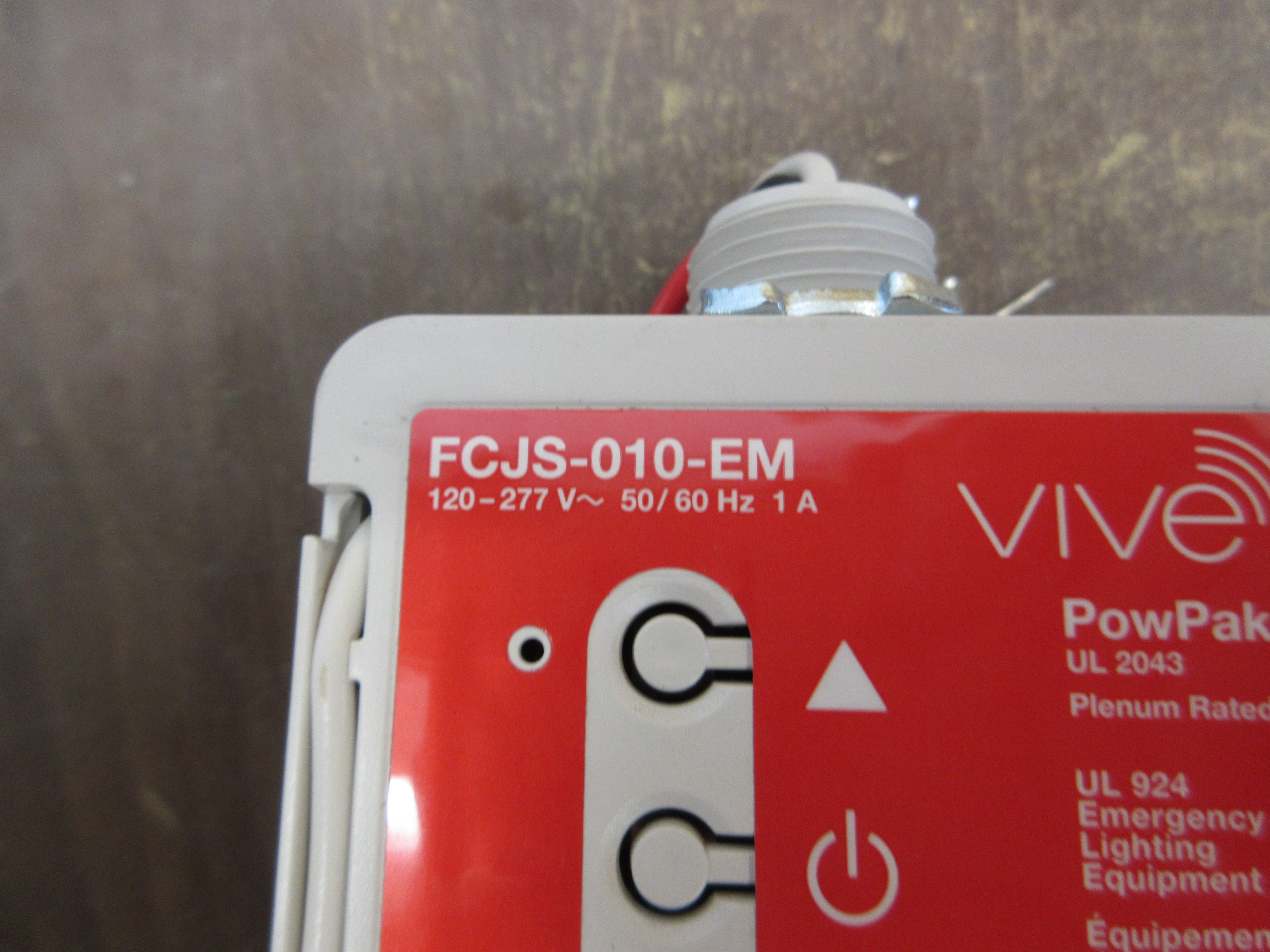 Lutron PowPak Wireless Fixture Control FCJS-010-EM 120-277VAC 0-10VDC