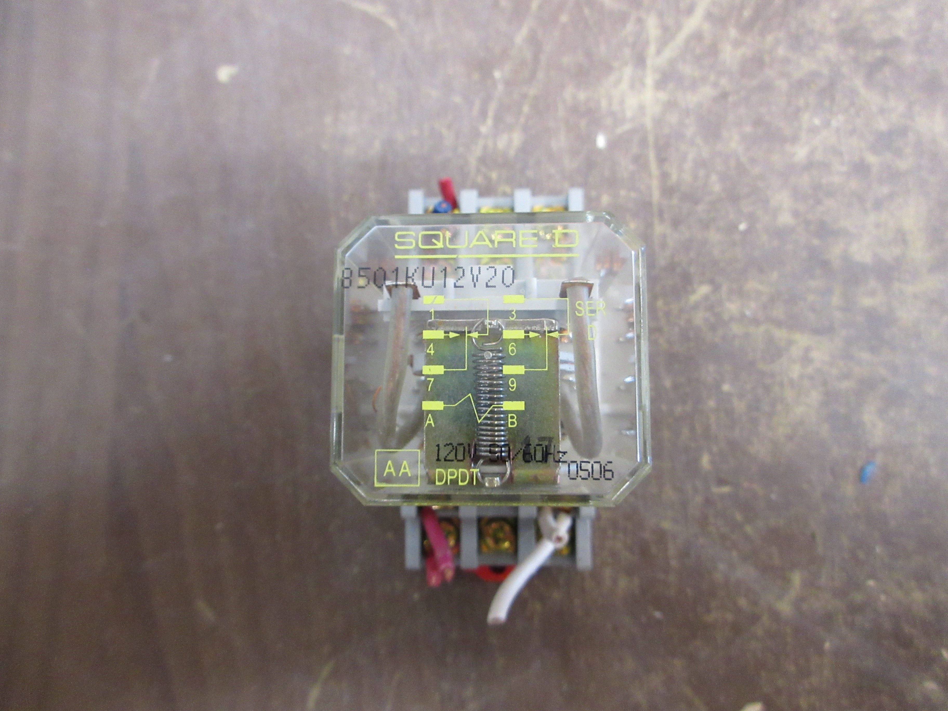 Square D Relay 8501KU12V20 120V Coil w/ Base Used