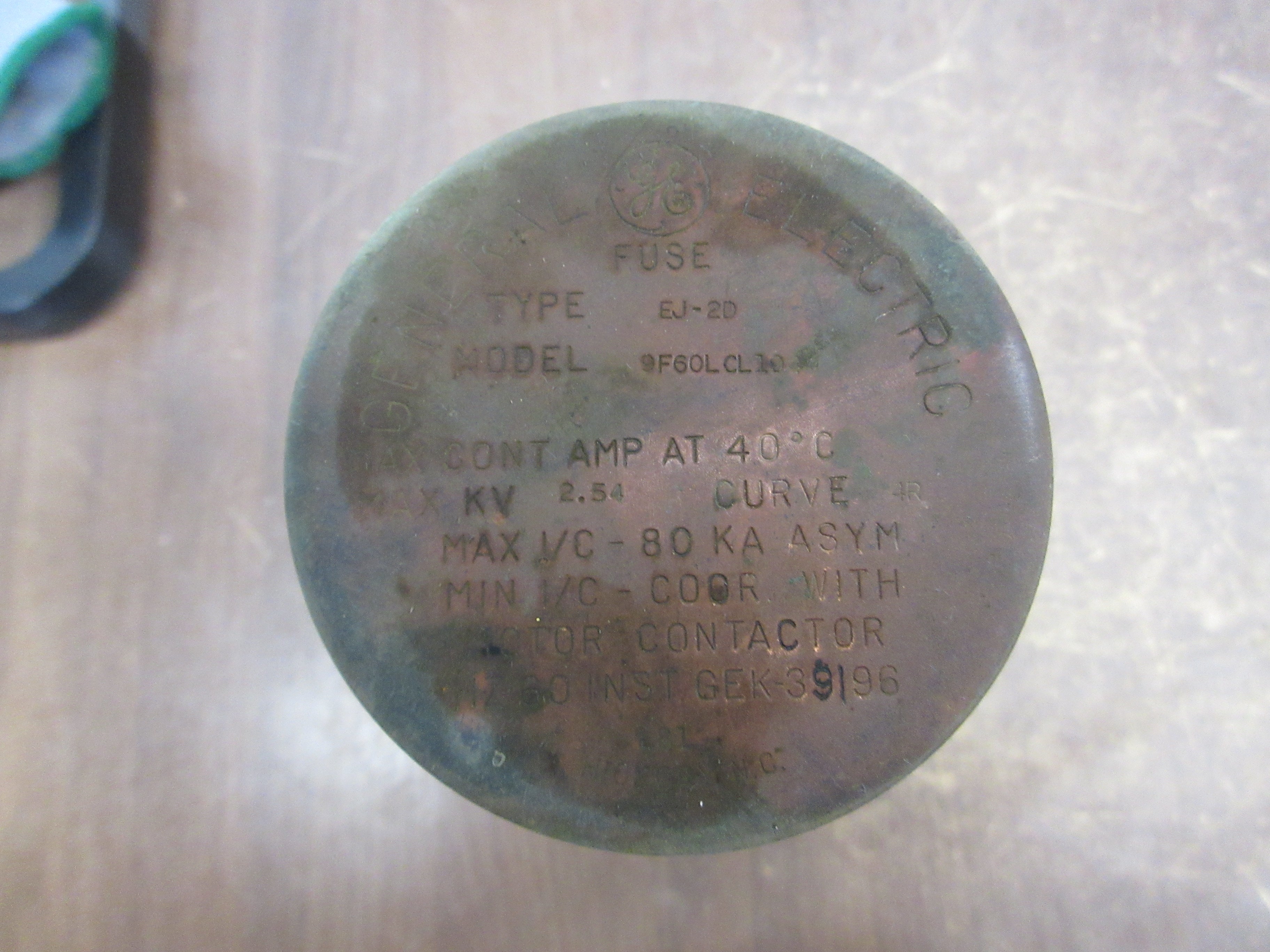 GE Type EJ-2D Fuse 9F60LCL104 170A 2.54kV 4R Curve Used