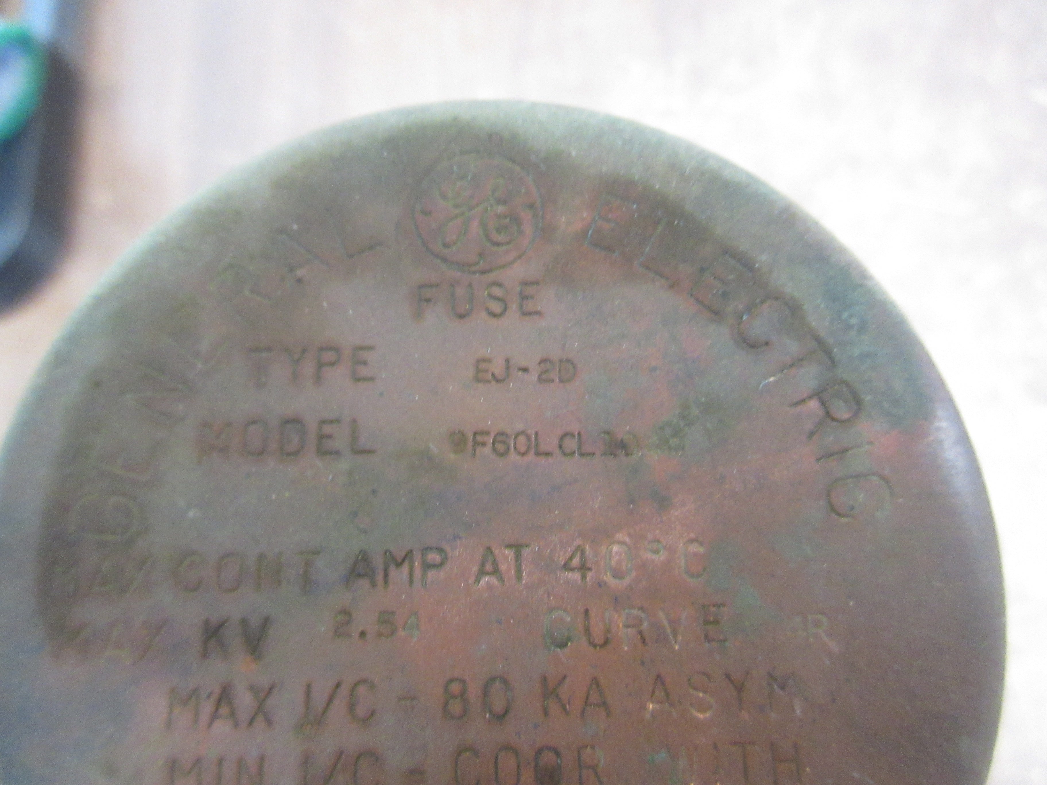 GE Type EJ-2D Fuse 9F60LCL104 170A 2.54kV 4R Curve Used