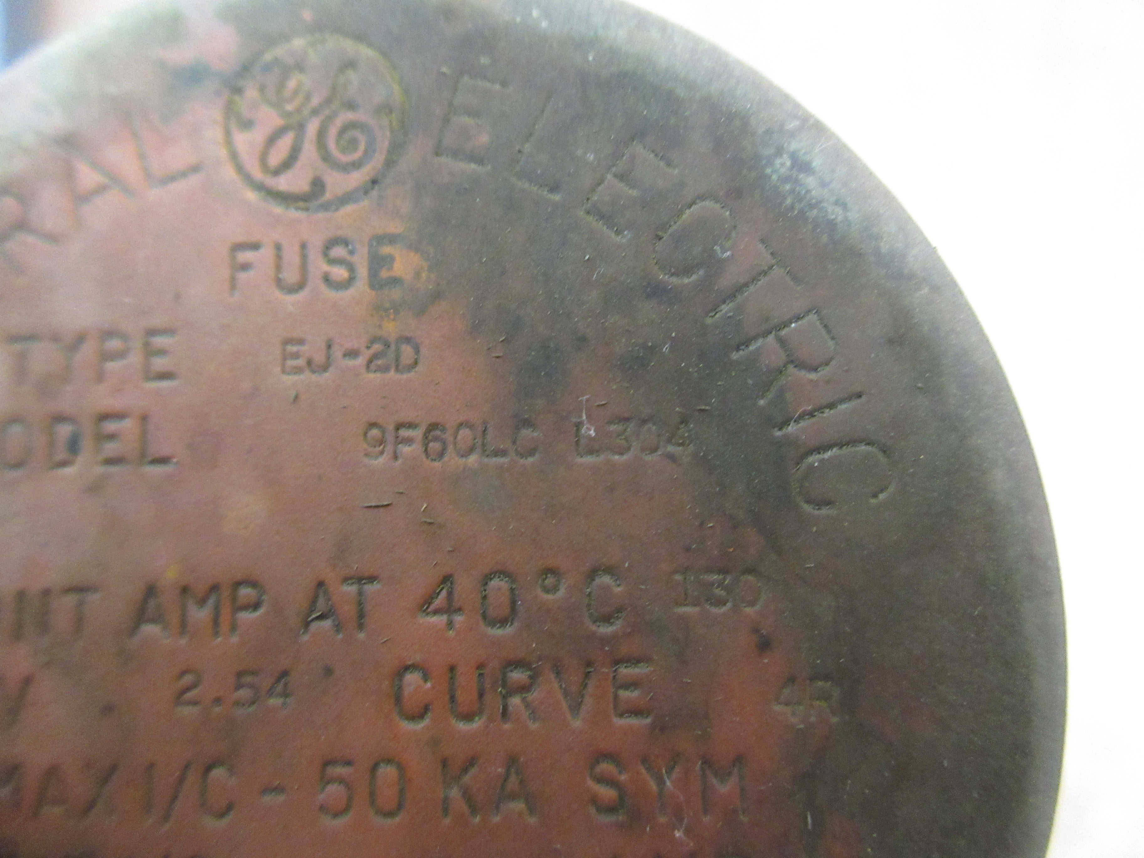 GE Type EJ-2D Fuse 9F60LCL304 130A 2.54kV 4R Curve 60Hz Used