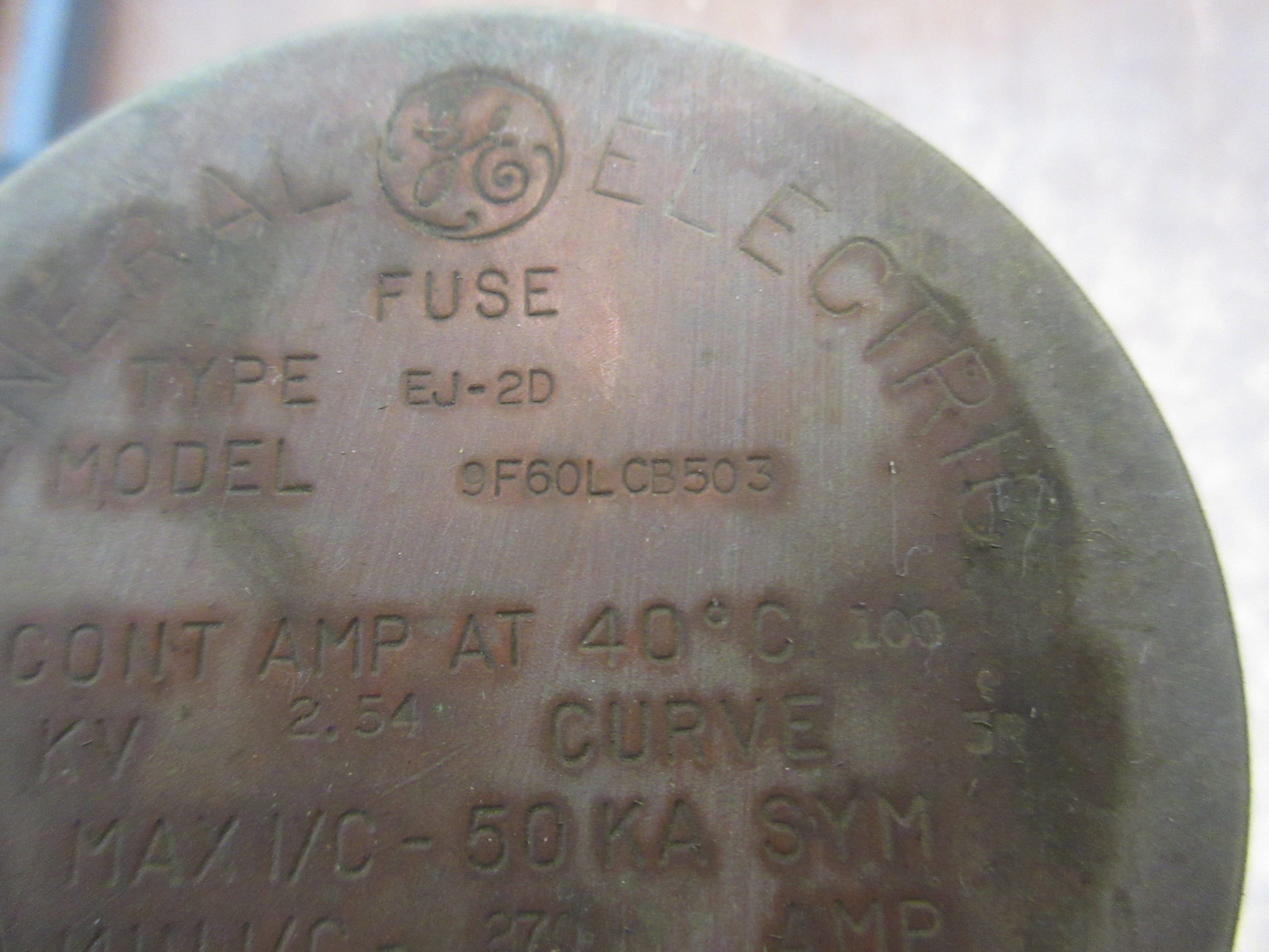 GE Type EJ-2D Fuse 9F60LCB503 100A 2.54kV 3R Curve 60Hz Used