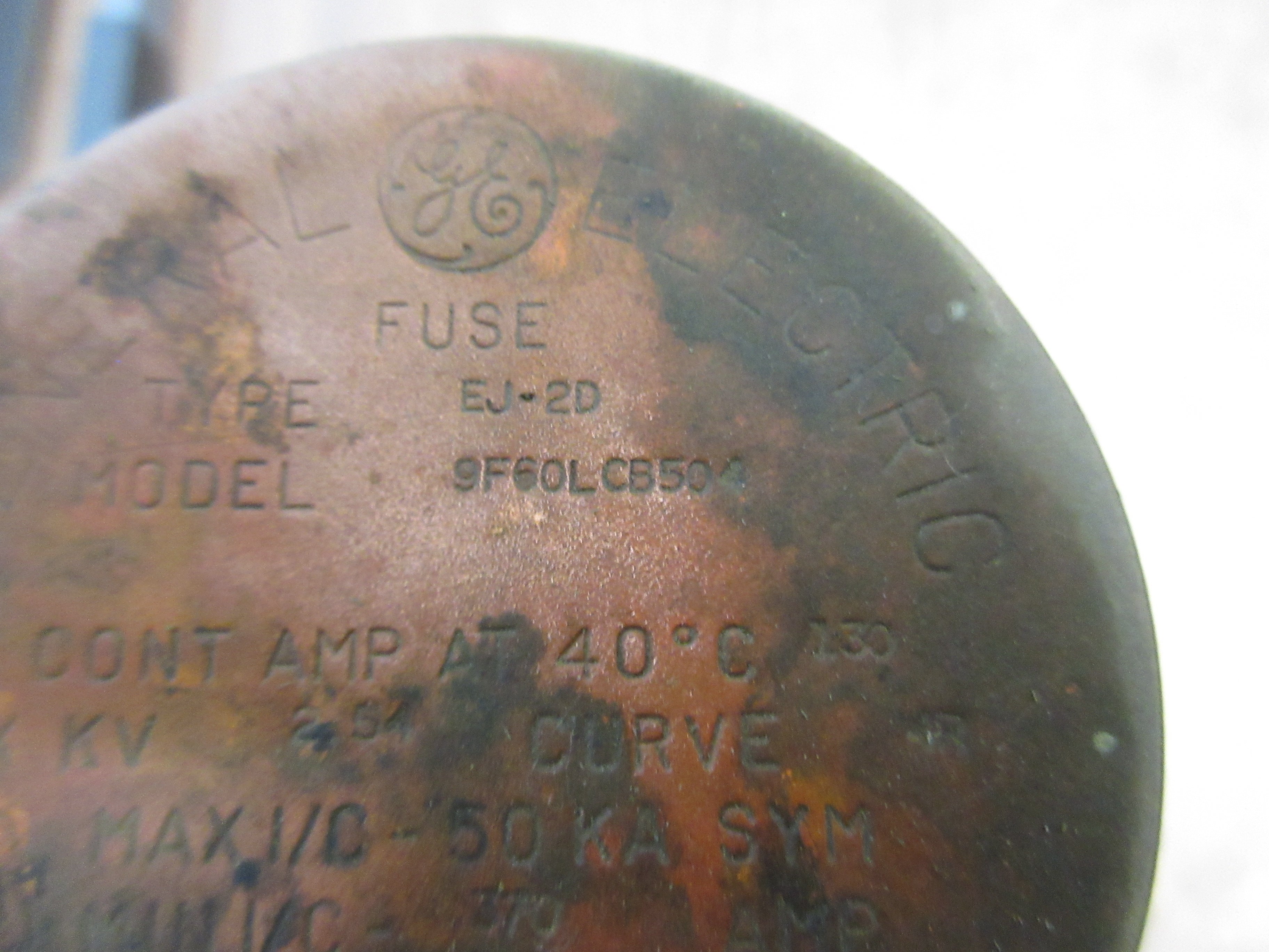 GE Type EJ-2D Fuse 9F60LCB504 130A 2.54kV 4R Curve 60Hz Used