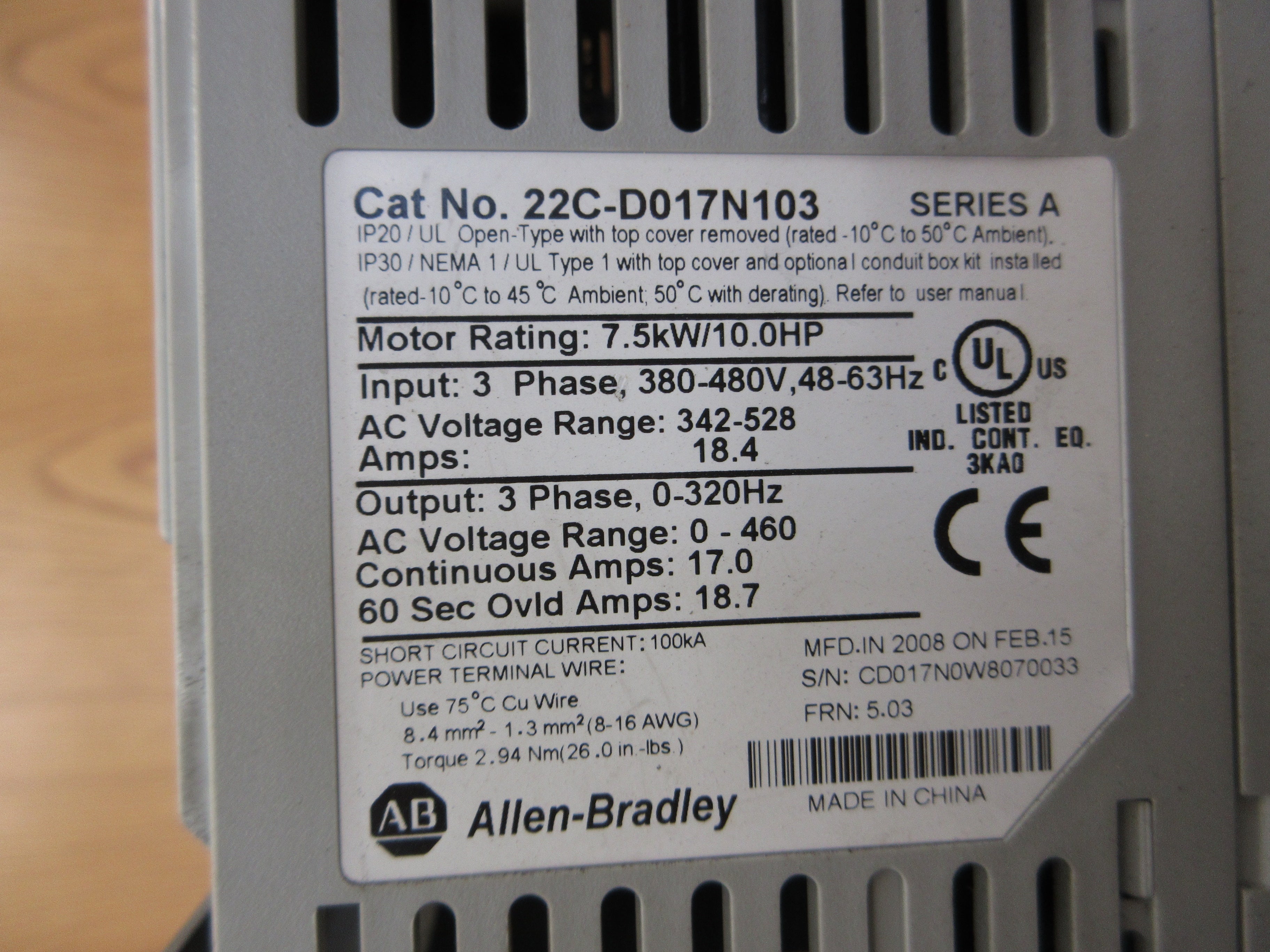 Allen-Bradley PowerFlex 400 AC Drive w/ Disconnect 22C-D017N103 10HP 3Ph Used