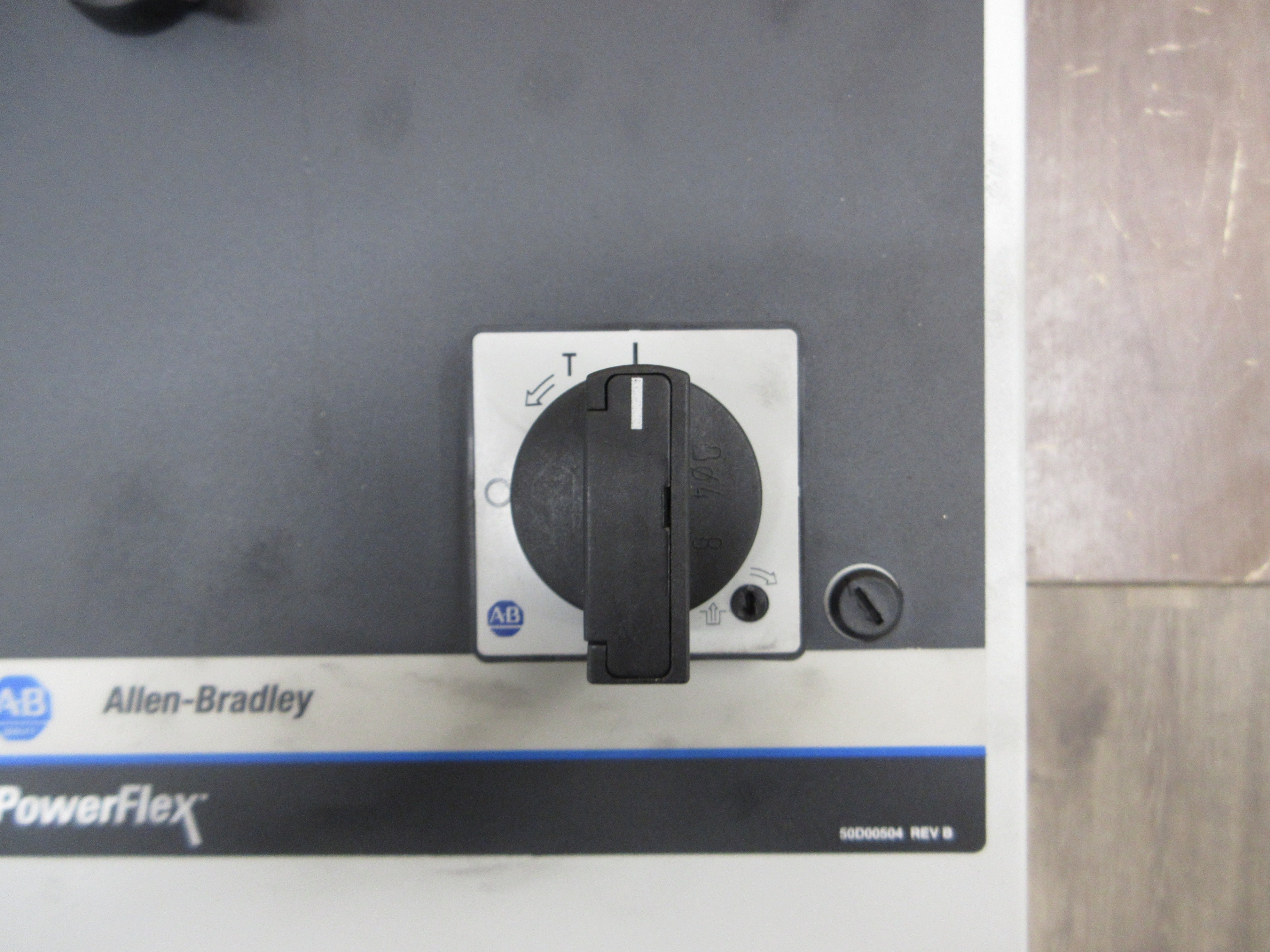 Allen-Bradley PowerFlex 400 AC Drive w/ Bypass 22C-D012N103 Ser. A 7.5HP Used