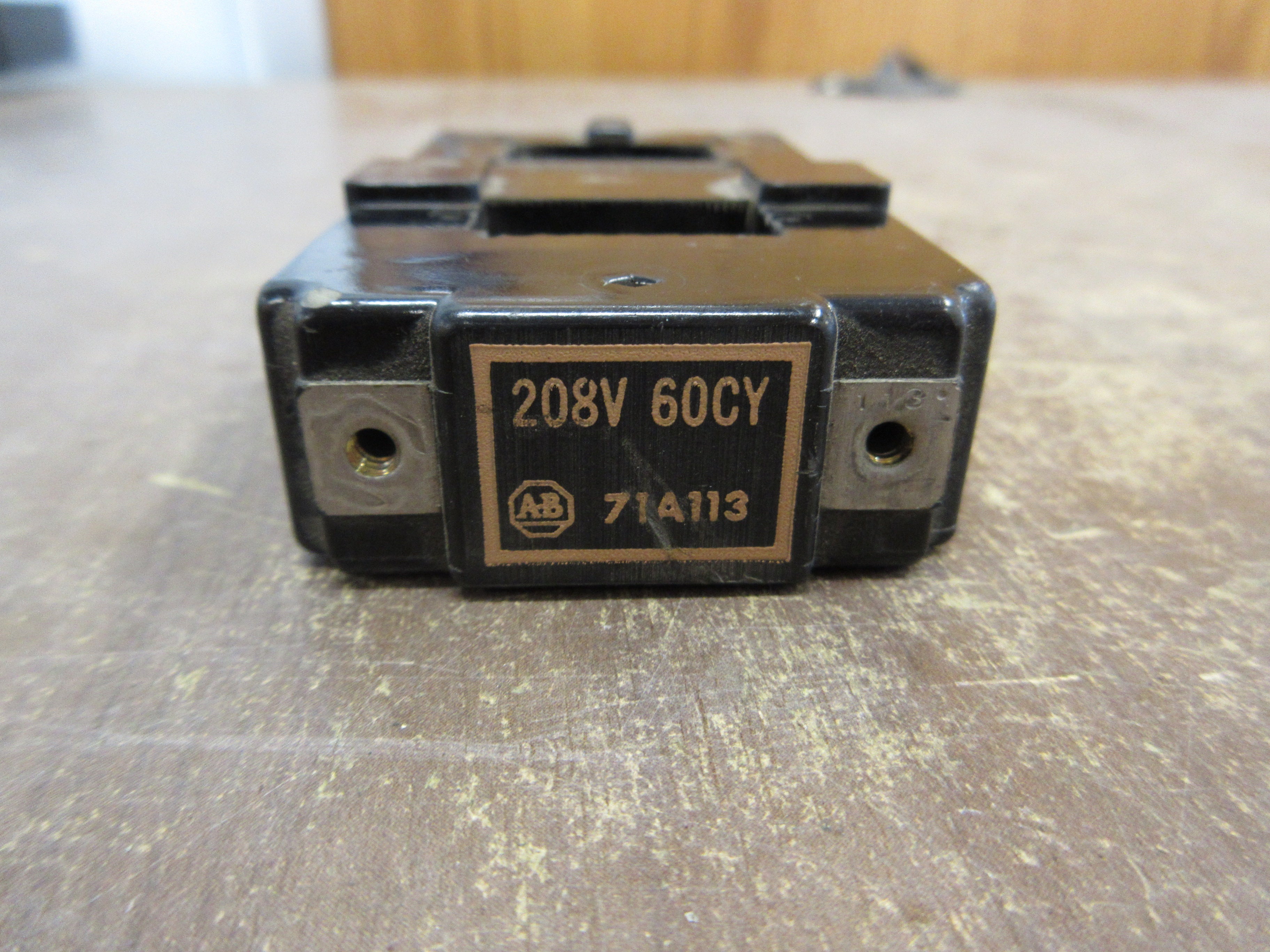 Allen-Bradley Magnetic Coil 71A113 208V 60Hz *No Terminal Screws* Used