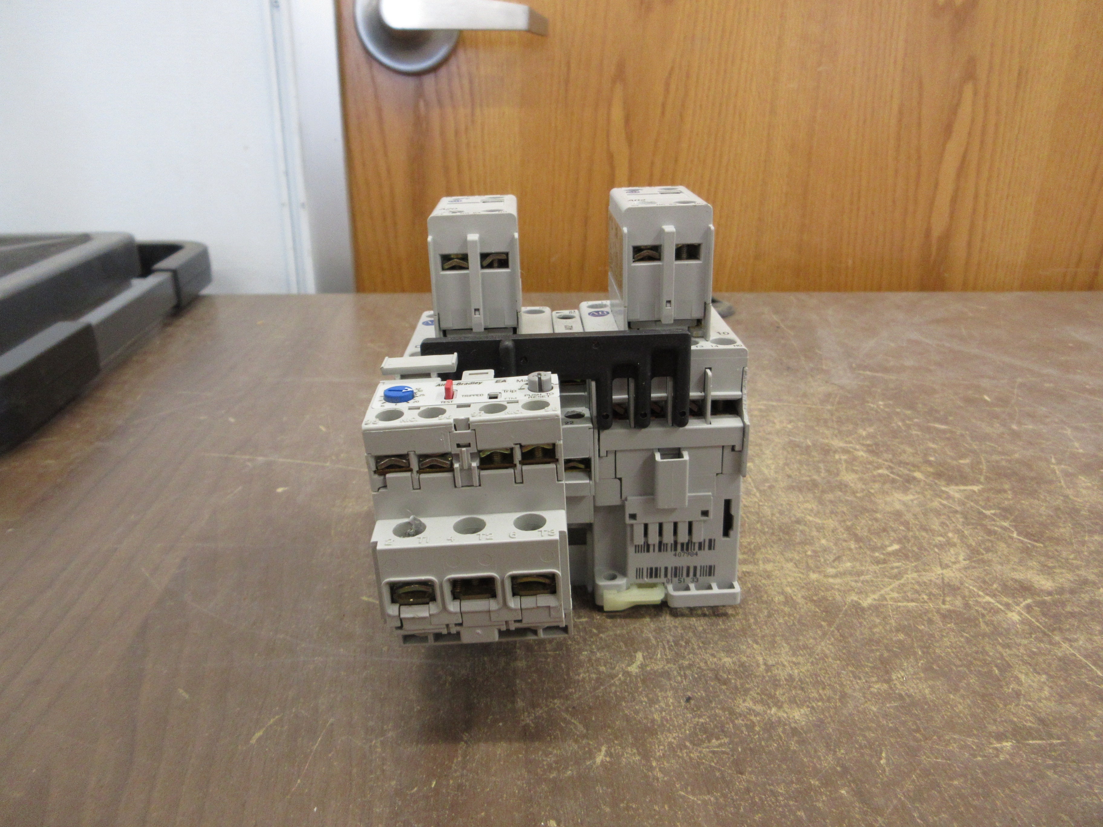 Allen-Bradley Reversing Starter 100-C23*10 / 193-EA2GB 120V Coil Trip: 12-32A