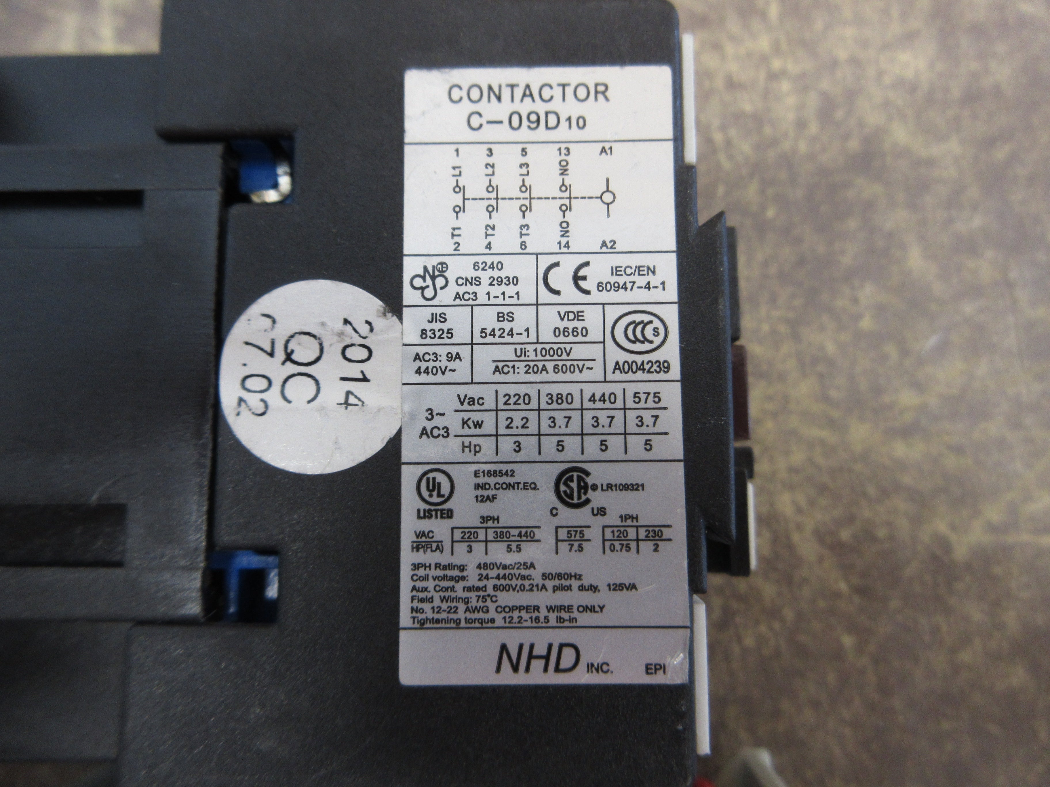 NHD Starter C-09D10 / NTH-2.5 220V Coil Trip: 1.8-2.5A Used