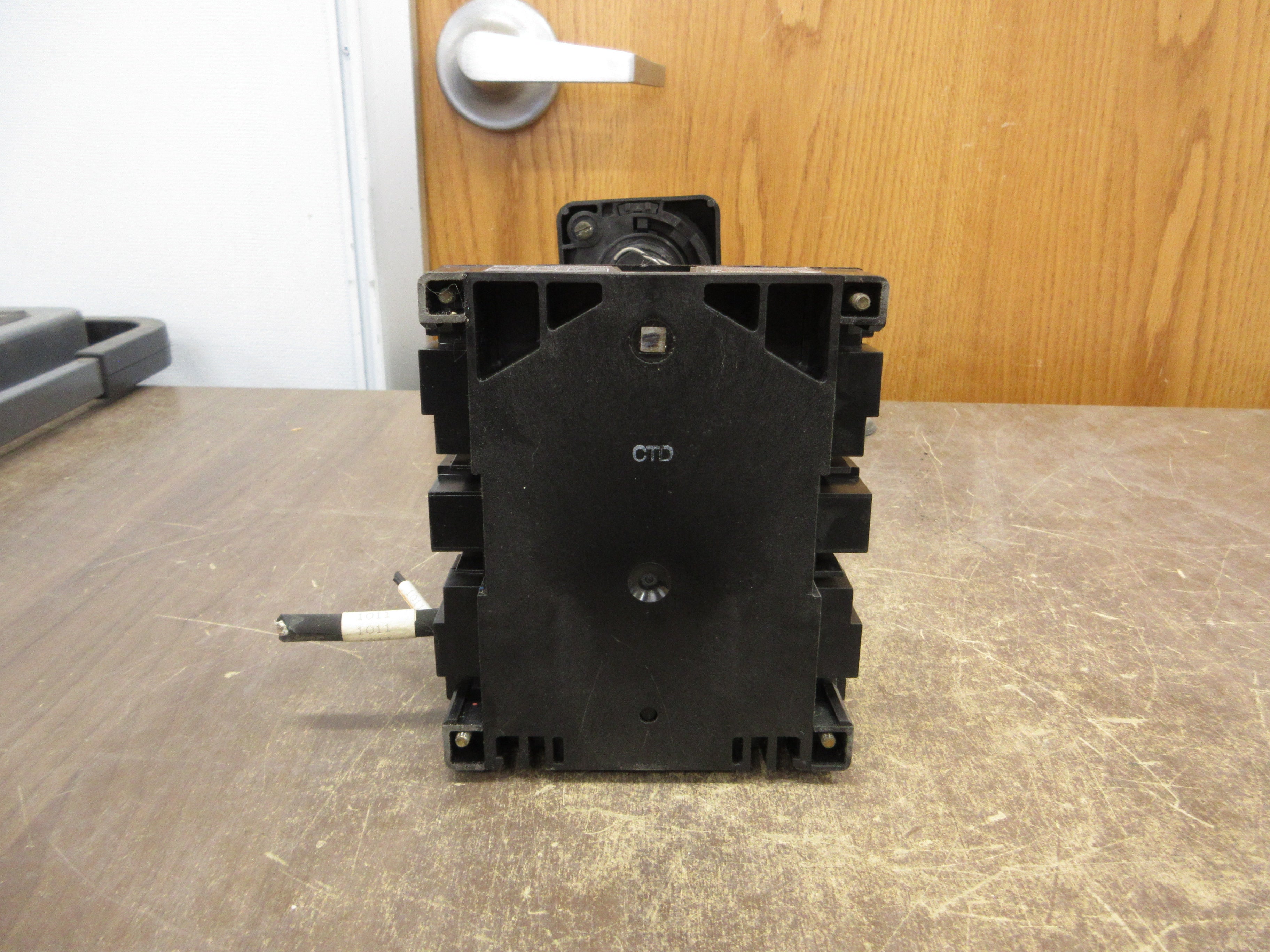 Allen-Bradley Fusible Disconnect Switch 194R-NJ060P3 Ser. B 60A 600V 3P Used