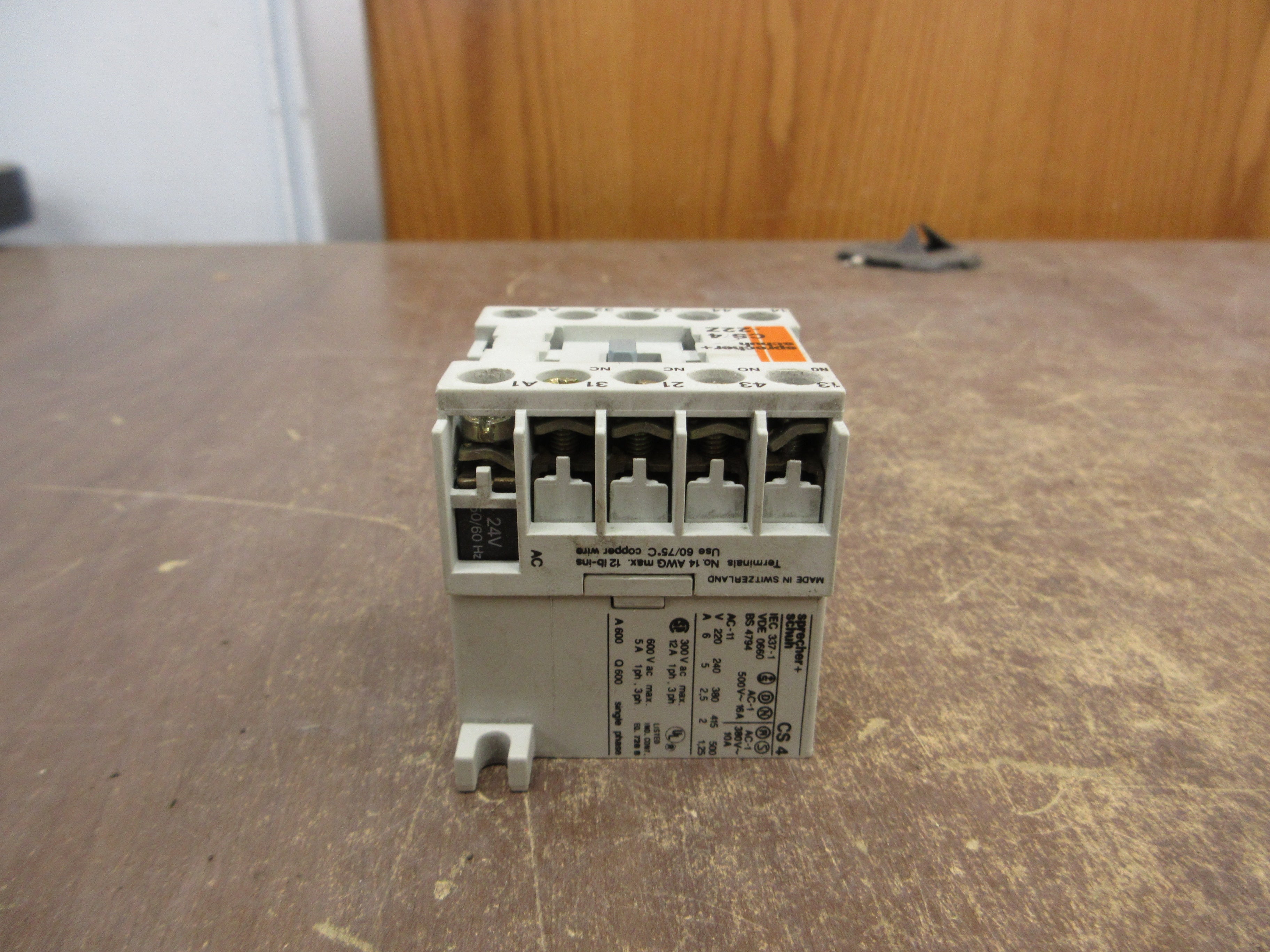 Sprecher + Schuh Contactor CS4-22Z-24 24V Coil New Surplus