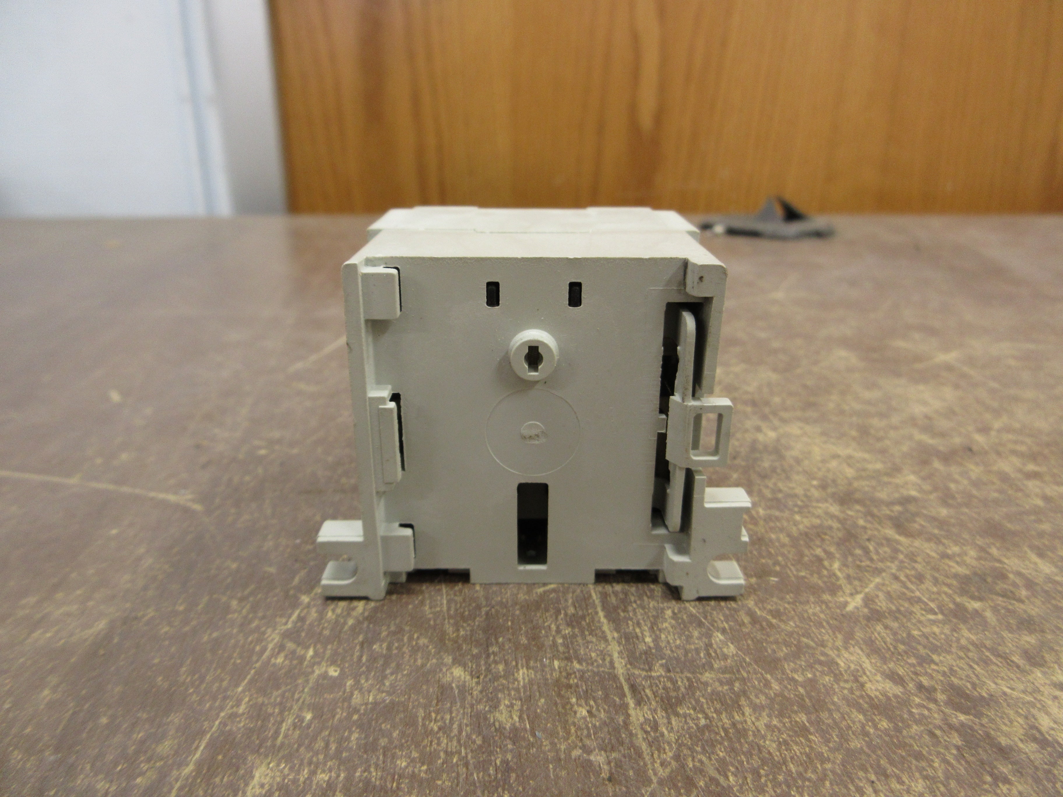Sprecher + Schuh Contactor CS4-22Z-24 24V Coil New Surplus