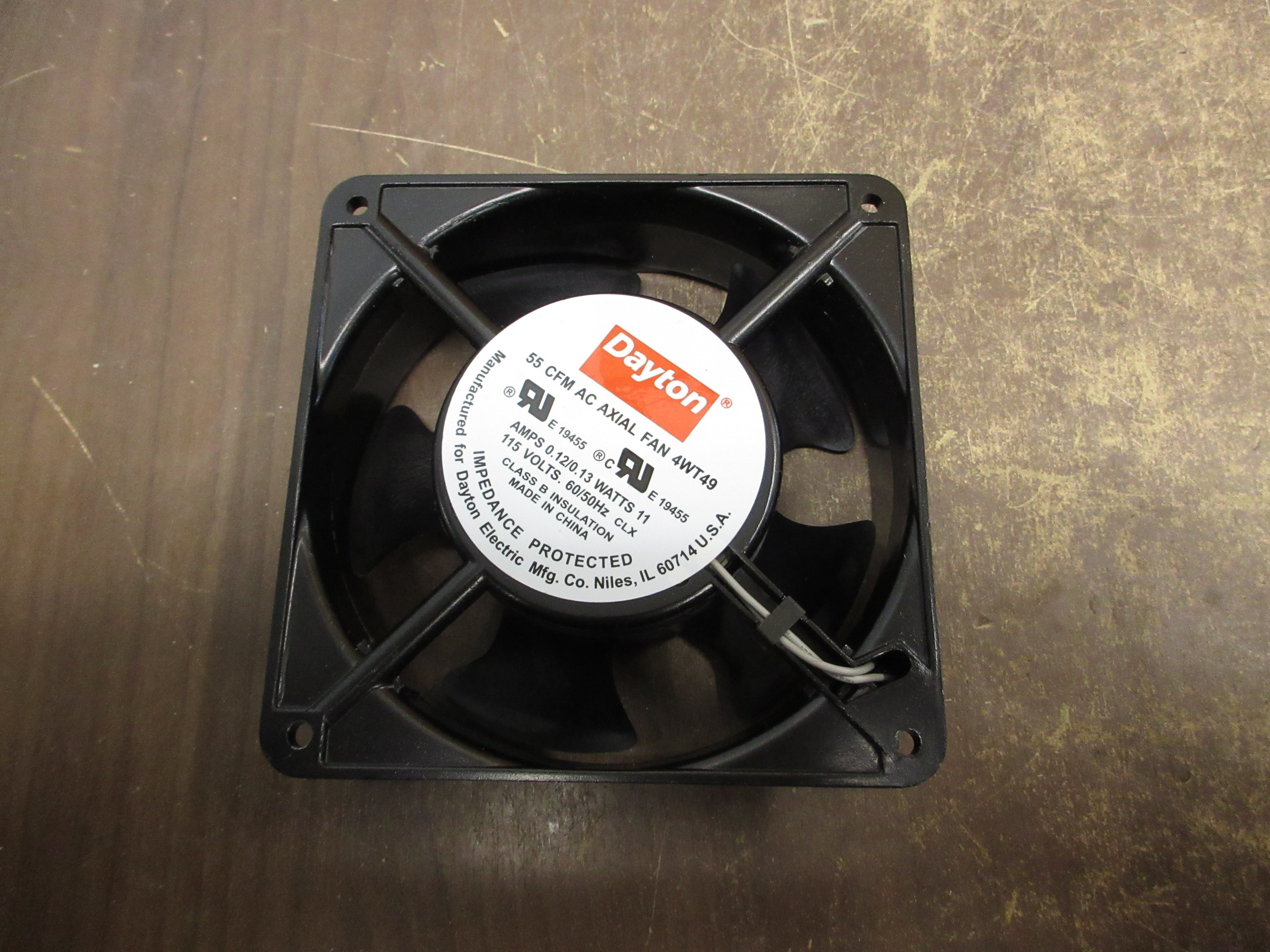 Dayton Axial Fan 4WT49 115V 55 CFM New Surplus
