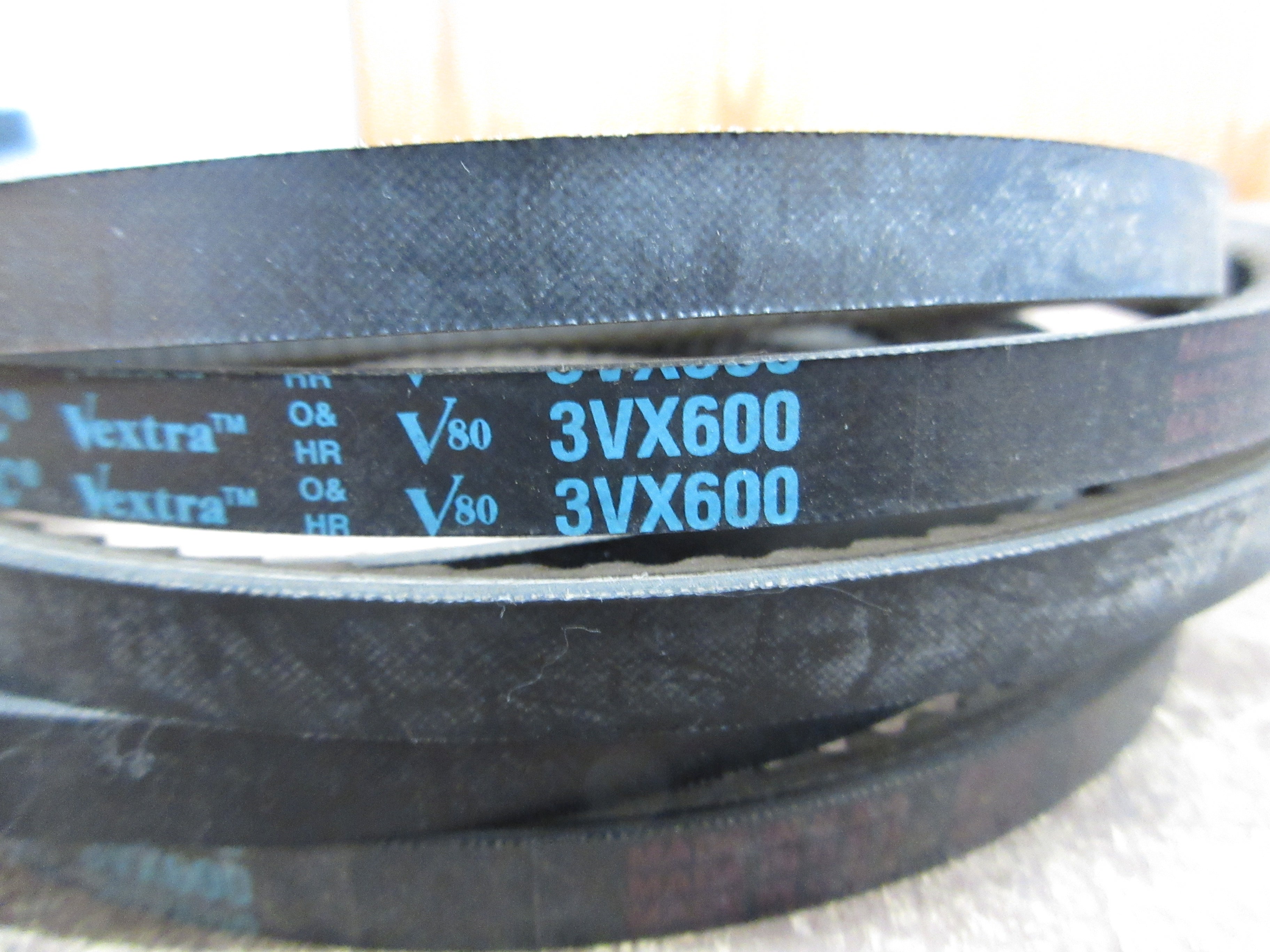 Gates Super HC Vextra Belt 3VX600 *No Box* New Surplus