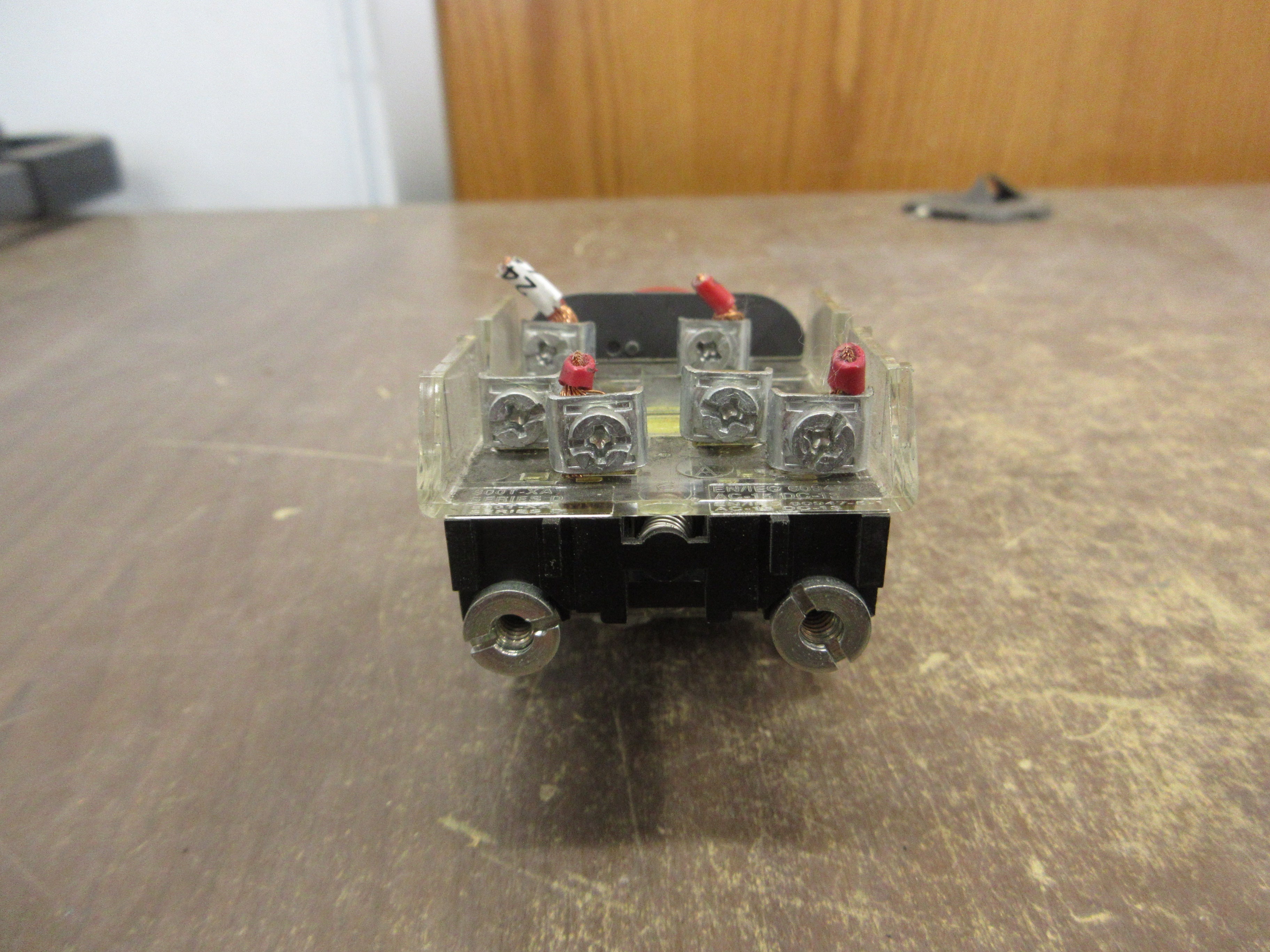 Allen-Bradley Pushbutton 800T-D... Ser. T Type 4, 13 Used
