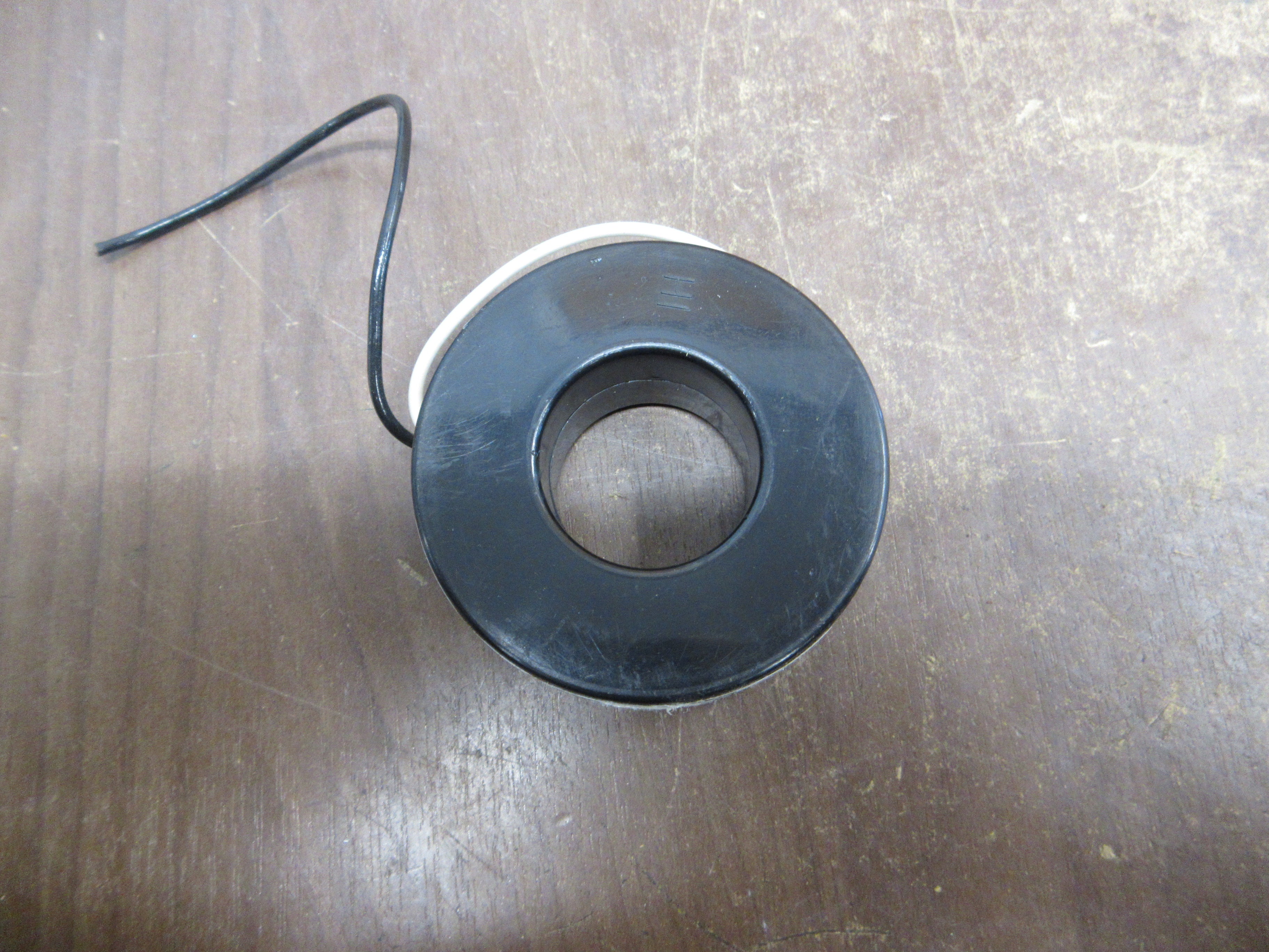 Square D Current Transformer 2N-201 Ratio 200:5A 25-400Hz Used