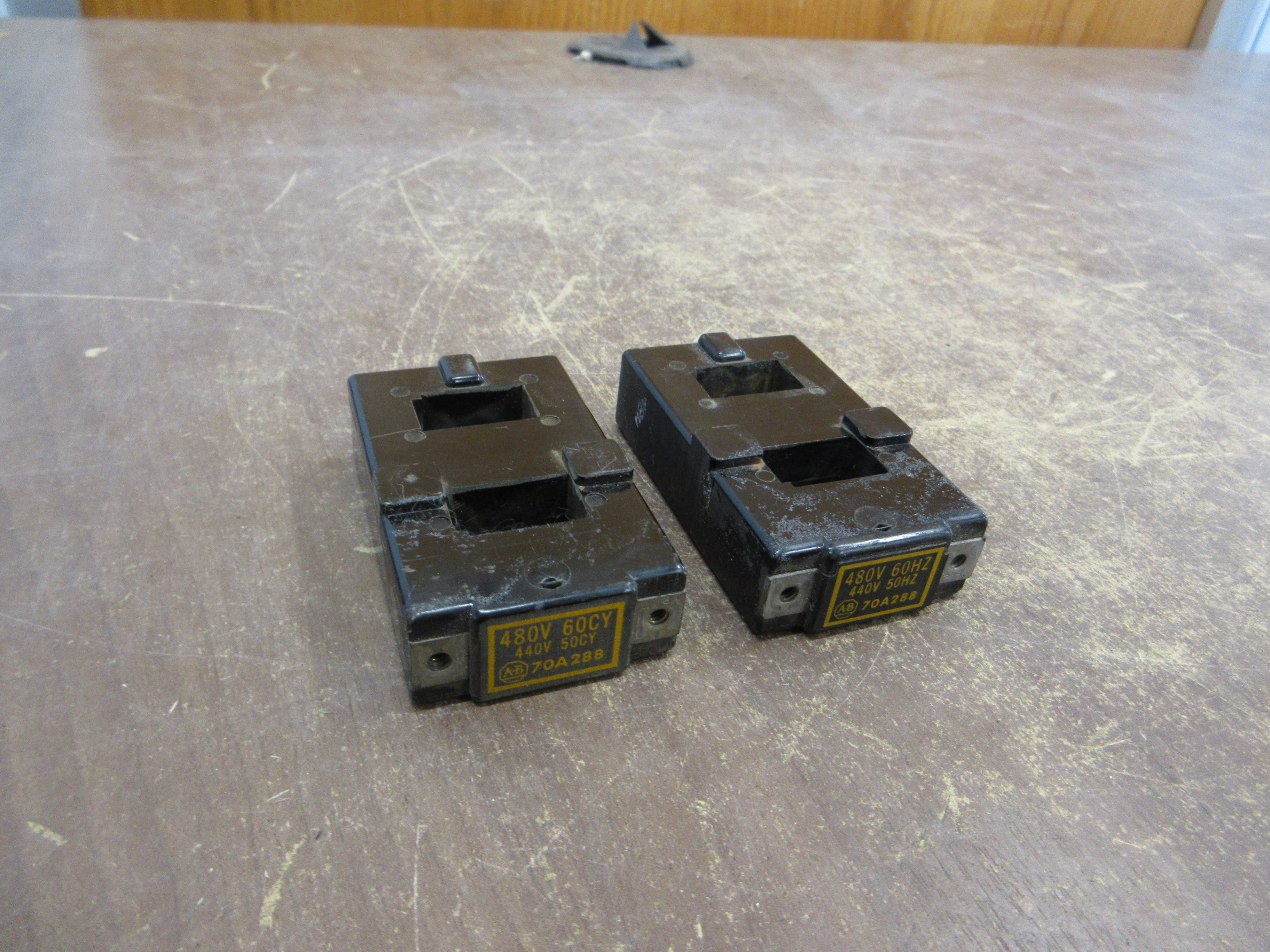 Allen-Bradley Magnetic Coil 70A288 480V@60Hz 440V@50Hz *Lot of 2* Used