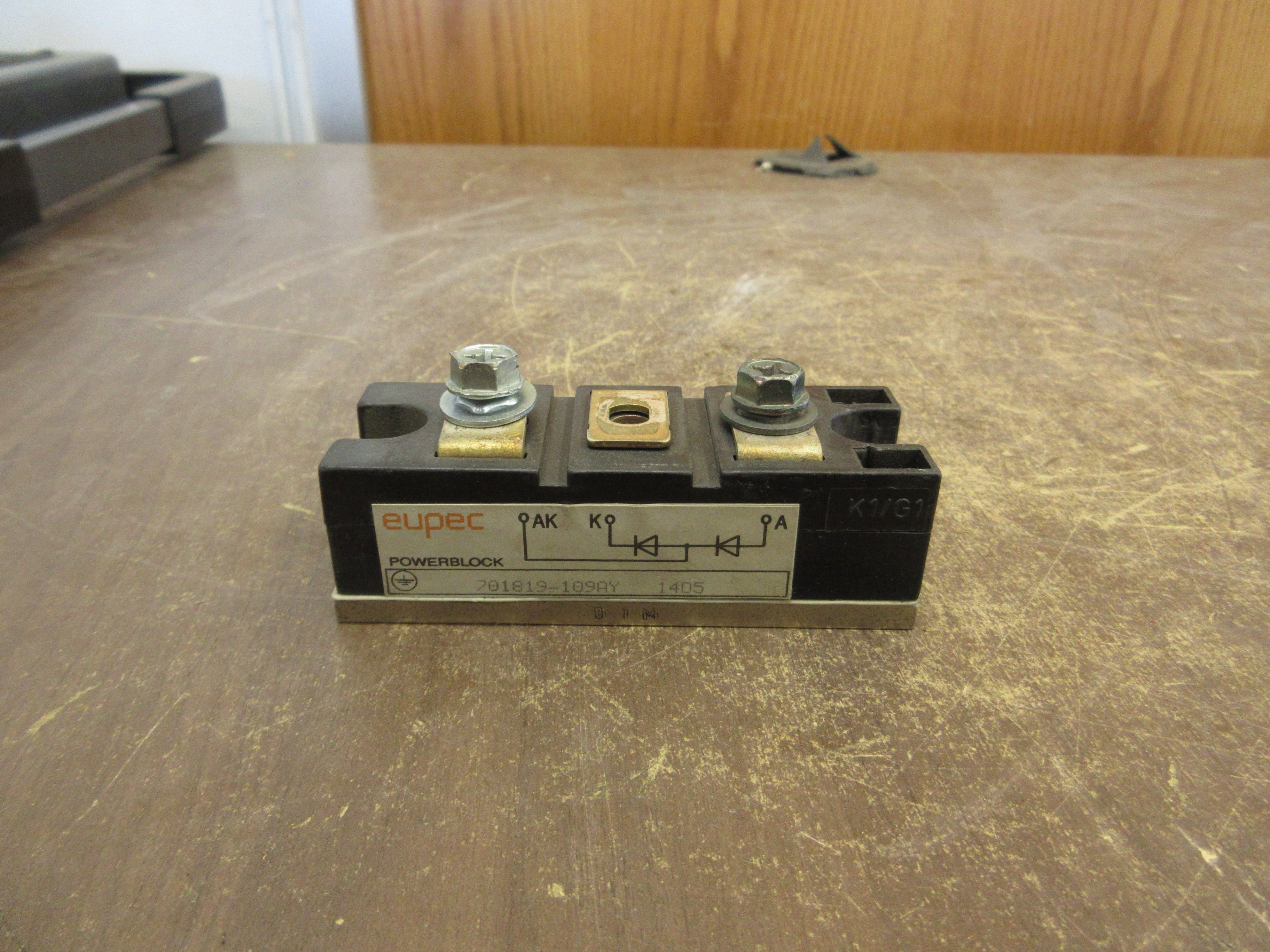Eupec Powerblock 701819-109AY 14D5 Used