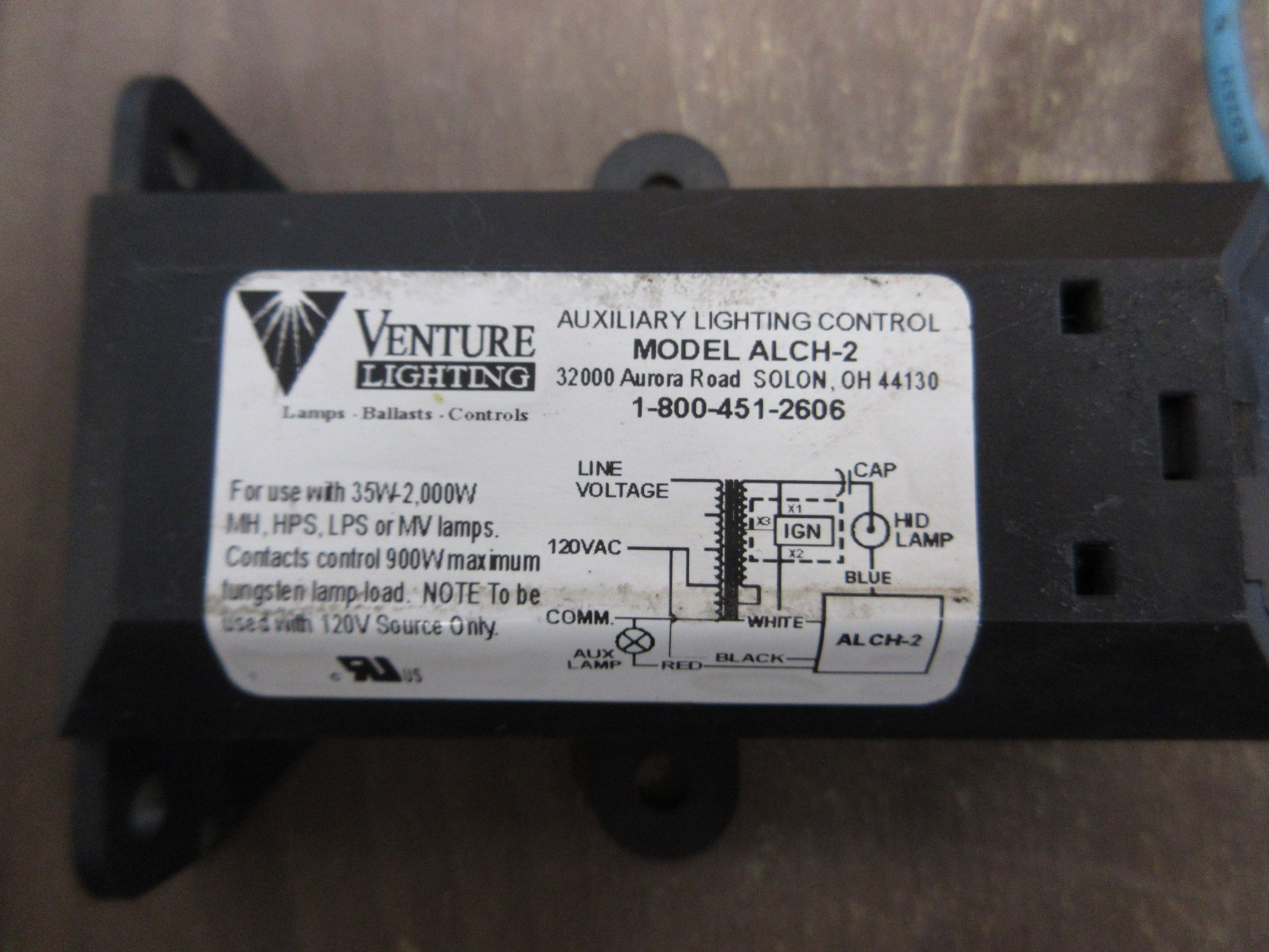 Venture Lighting Auxiliary Lighting Control ALCH-2 35-2000W 120V Used
