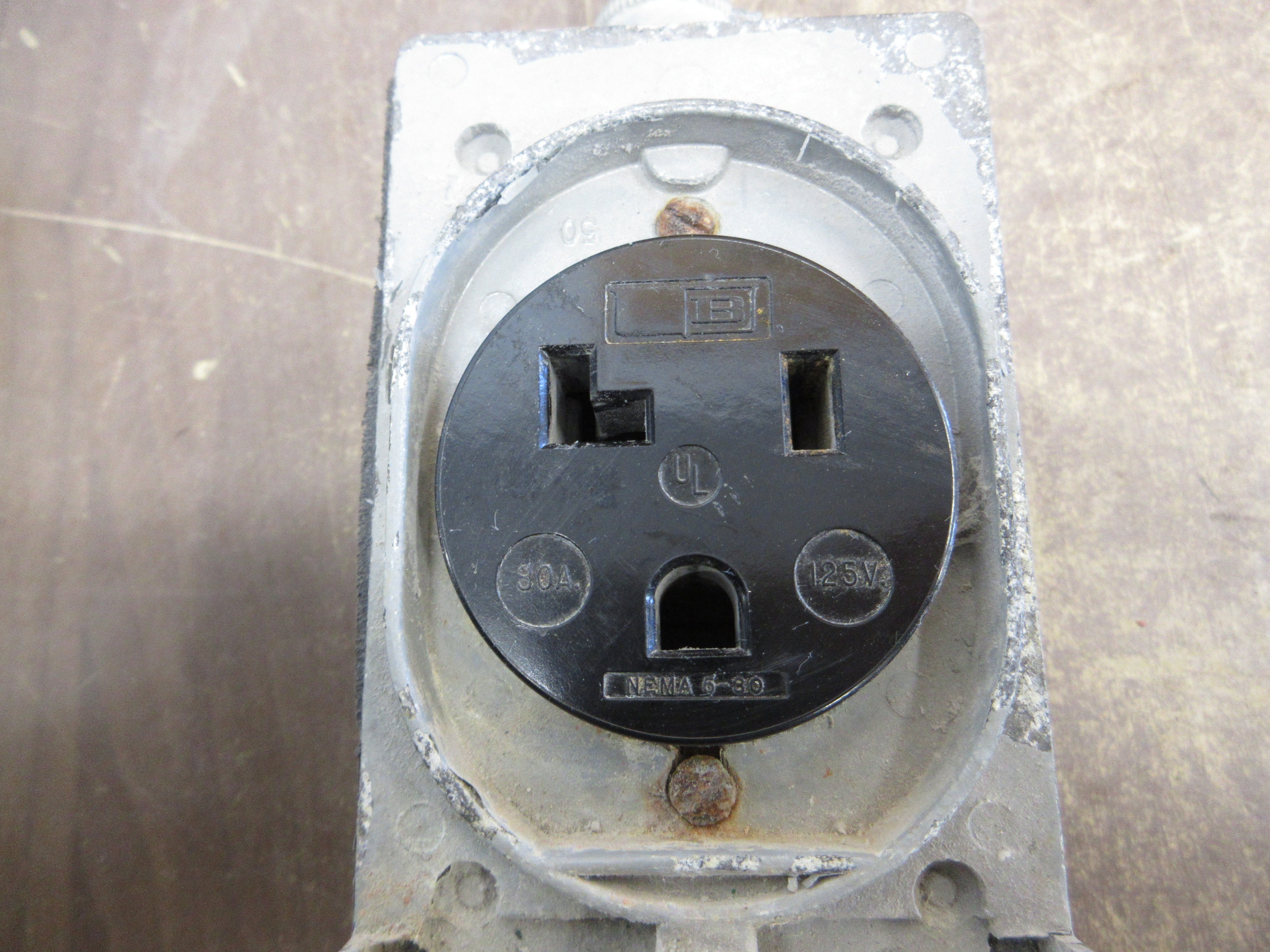 Arrow-Hart Plug & Receptacle Set Nema 5-30 30A 125V Used