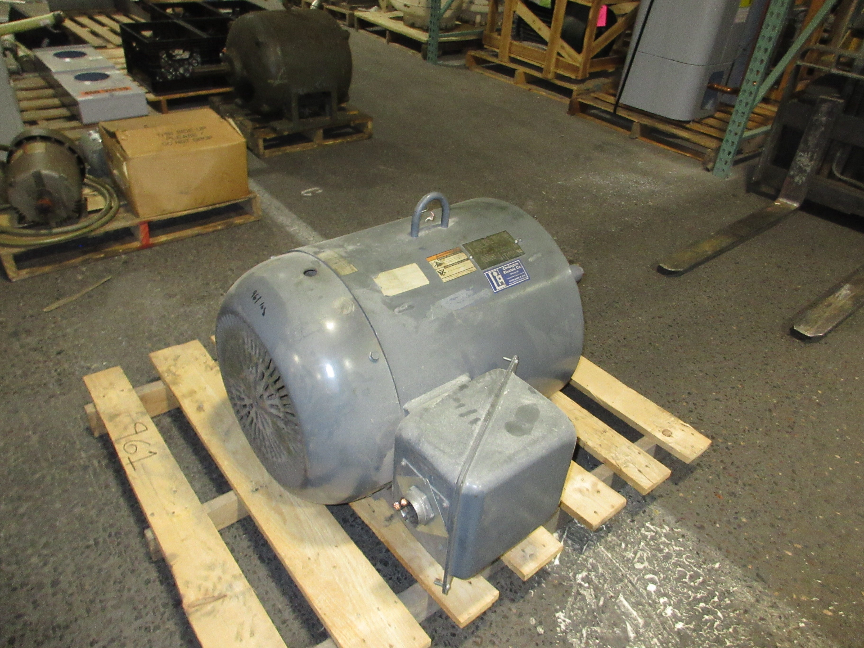 Lincoln Motors Motor SF4P100T61Y 100HP 1800RPM 230/460V 244/122A 405T Frame Used