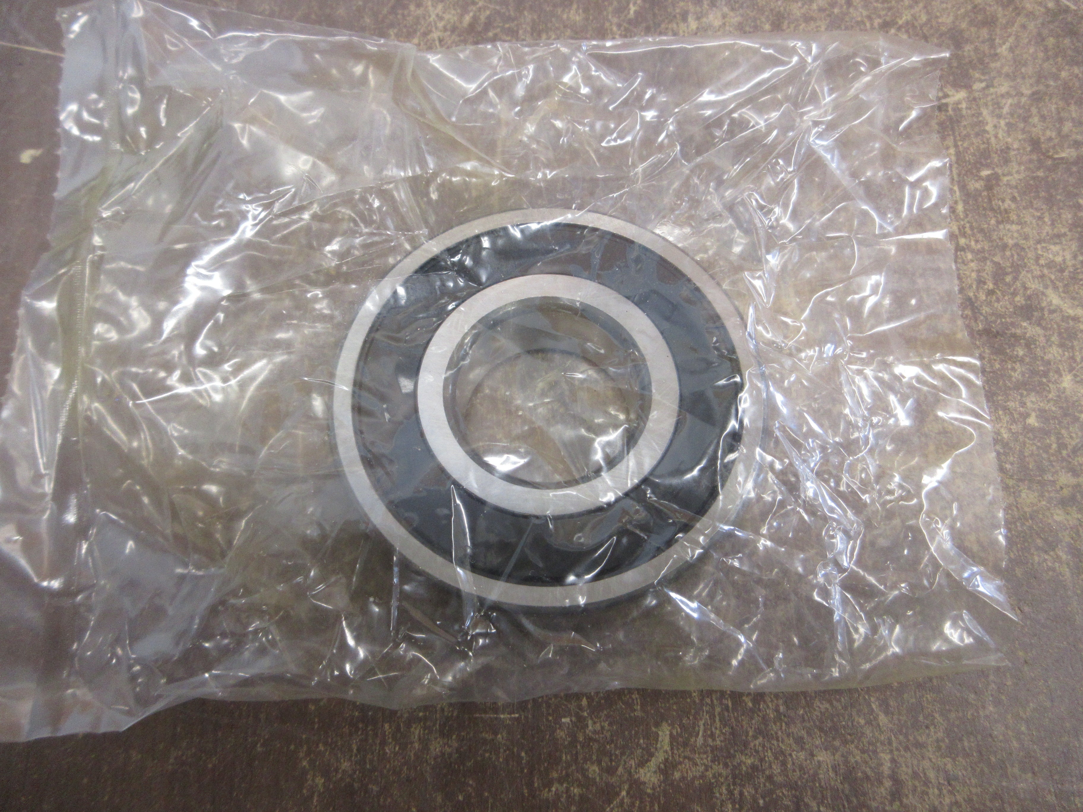 NSK Ball Bearing 6306VVC3 New Surplus