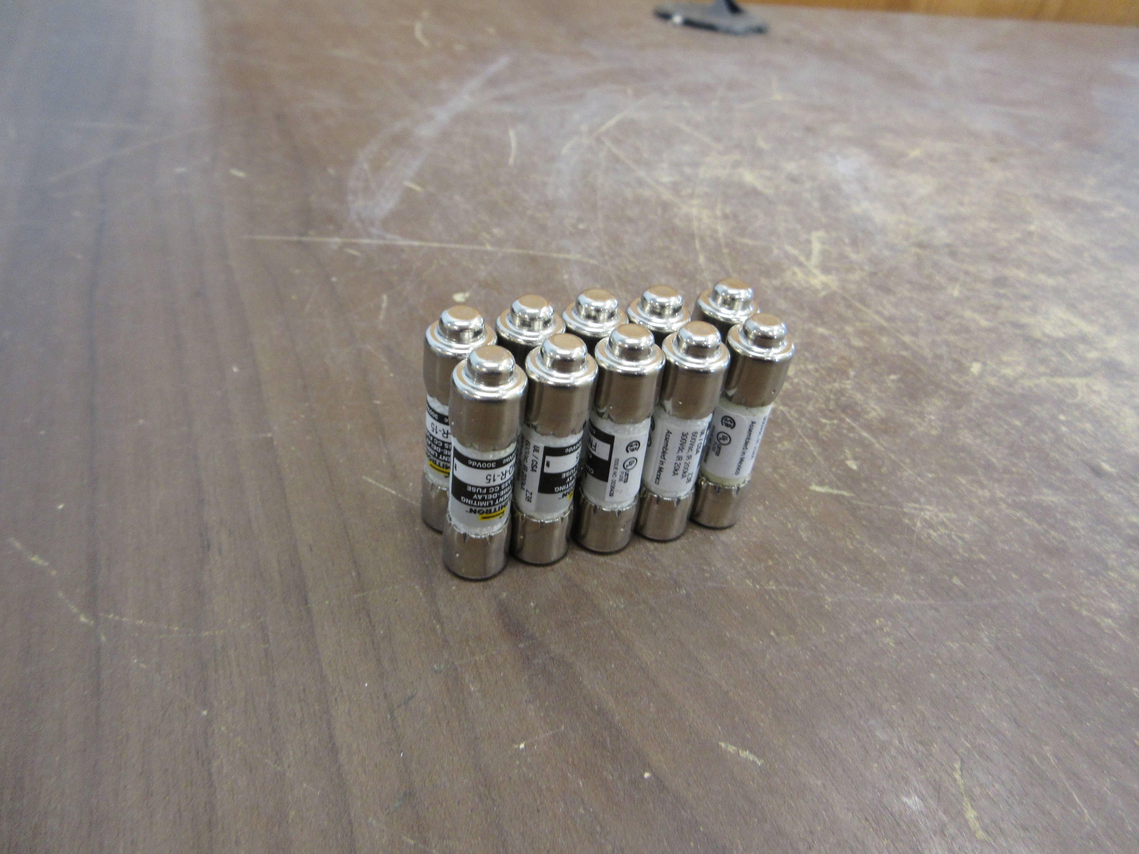 Cooper Bussmann Limitron Fuse FNQ-R-15 15A 600V *Box of 10* New Surplus