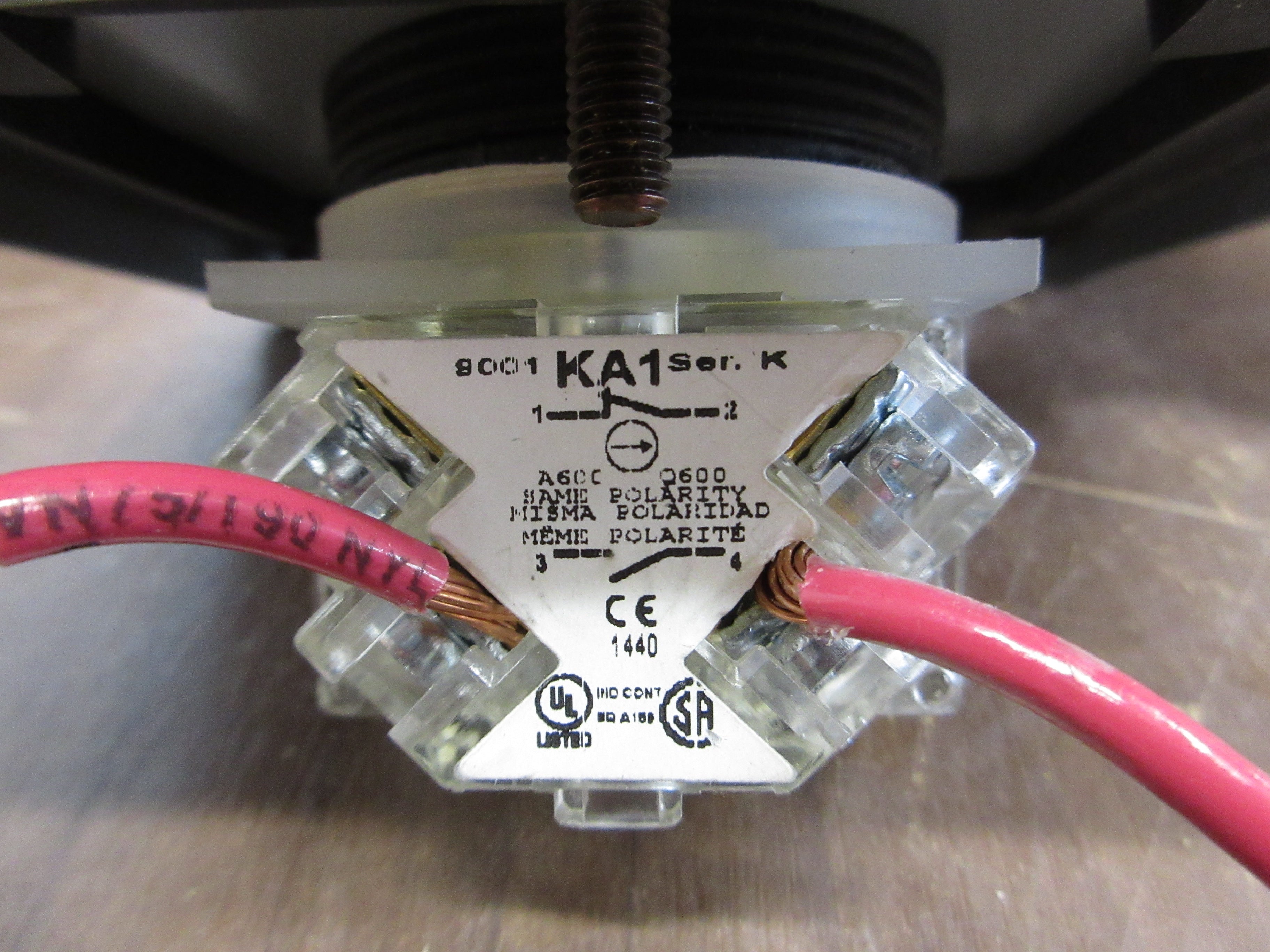 Square D Enclosed Keyed Switch 9001 KA1 Ser. K Type 12, 13 Enclosure Used