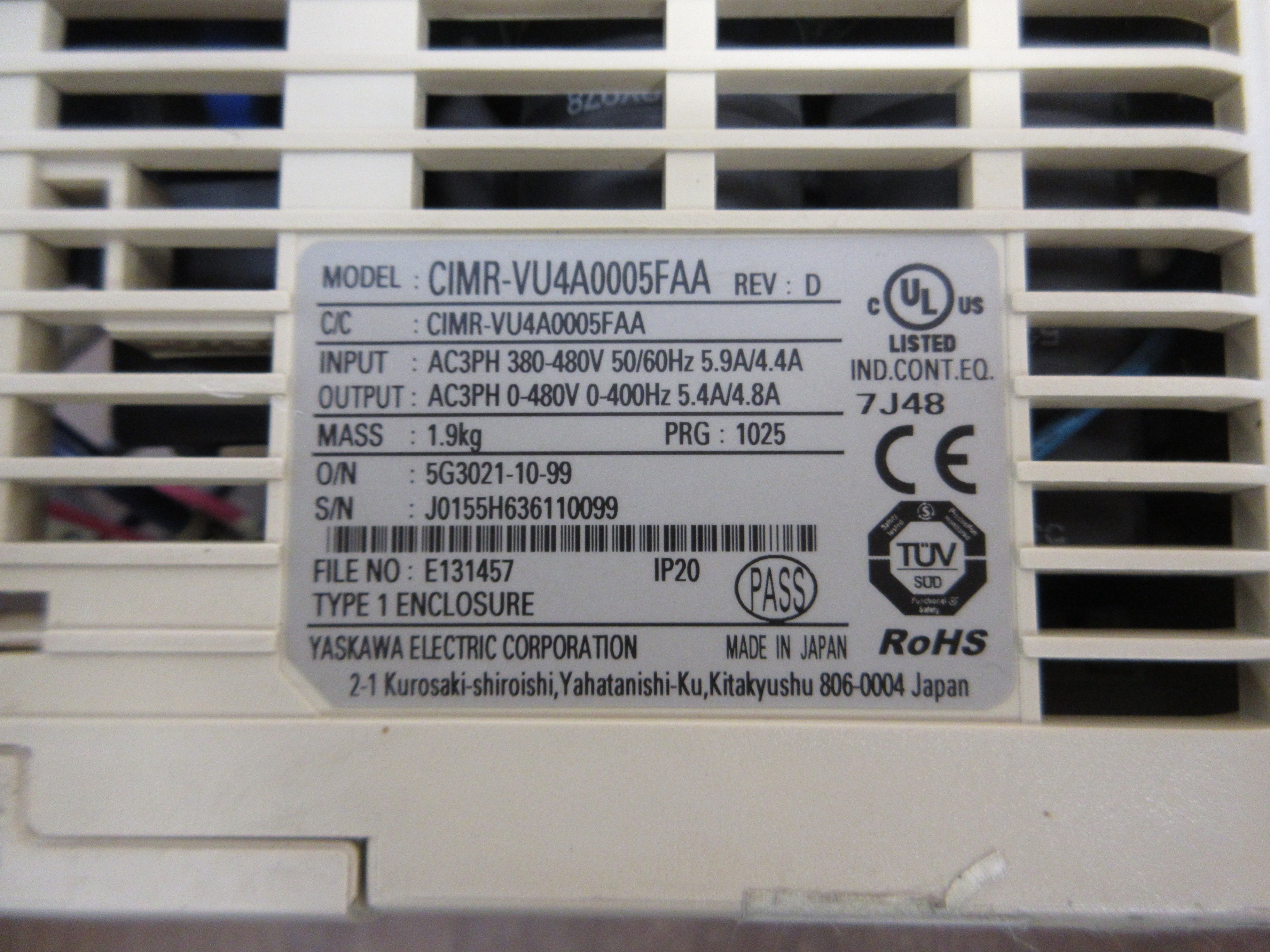 Yaskawa V1000 AC Drive CIMR-VU4A0005FAA Rev. D 3HP 3Ph Vent Cover Used