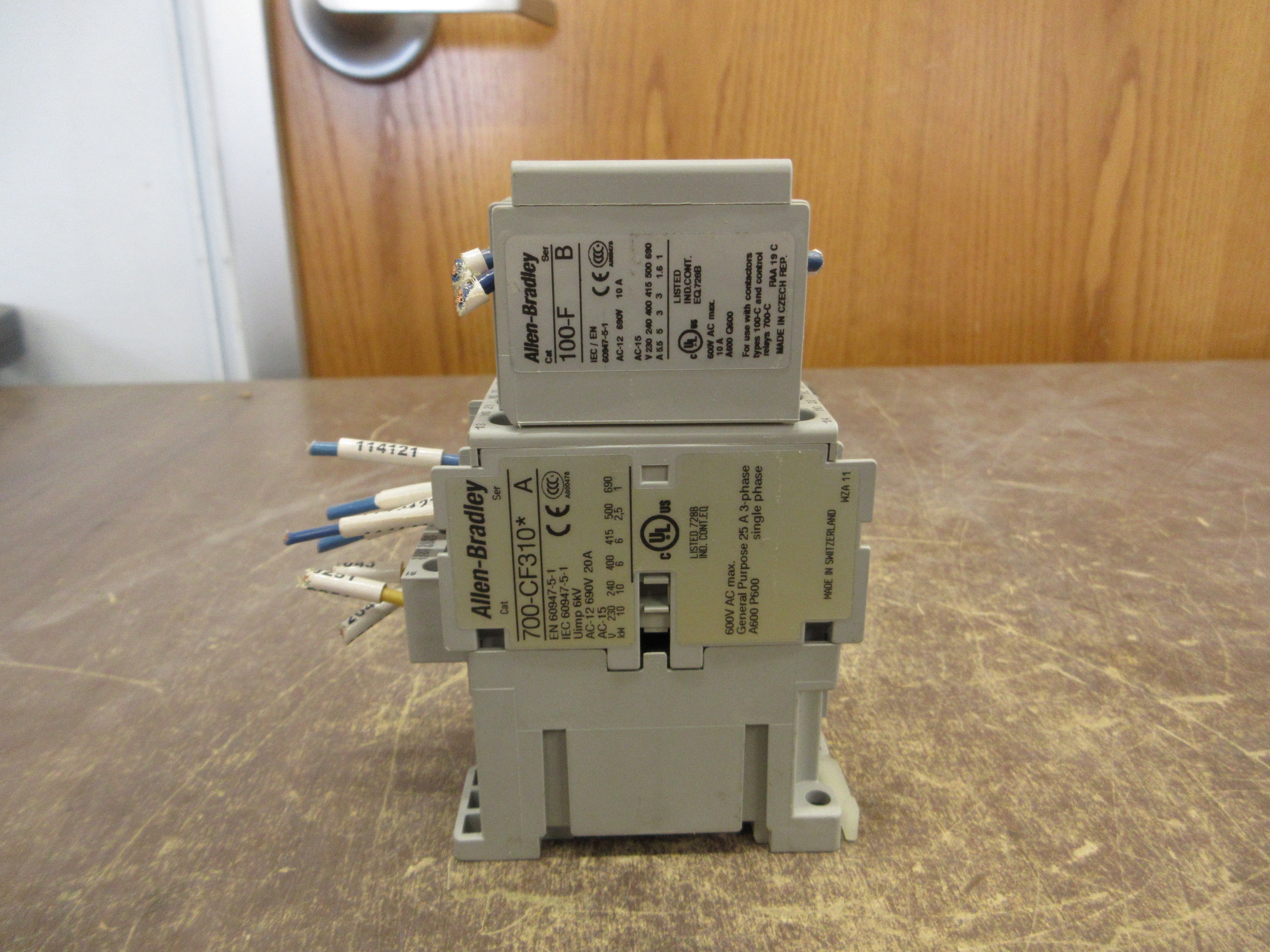Allen-Bradley Contactor 700-CF310* Ser. A 120V Coil 25A 600V Used