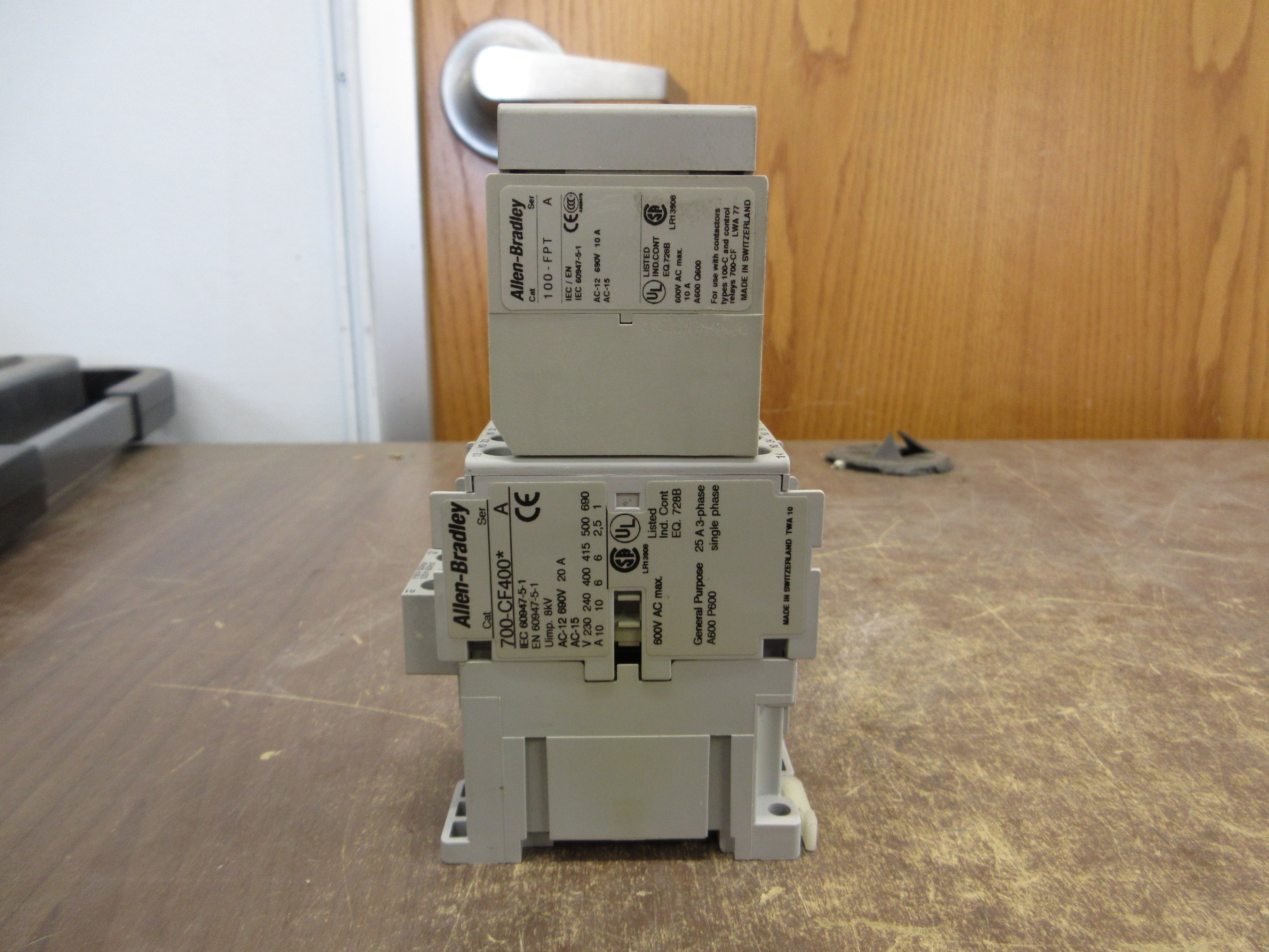 Allen-Bradley Time Delay Relay 100-FPT Ser. A Off Duty: 0.3-30s 120V Coil Used